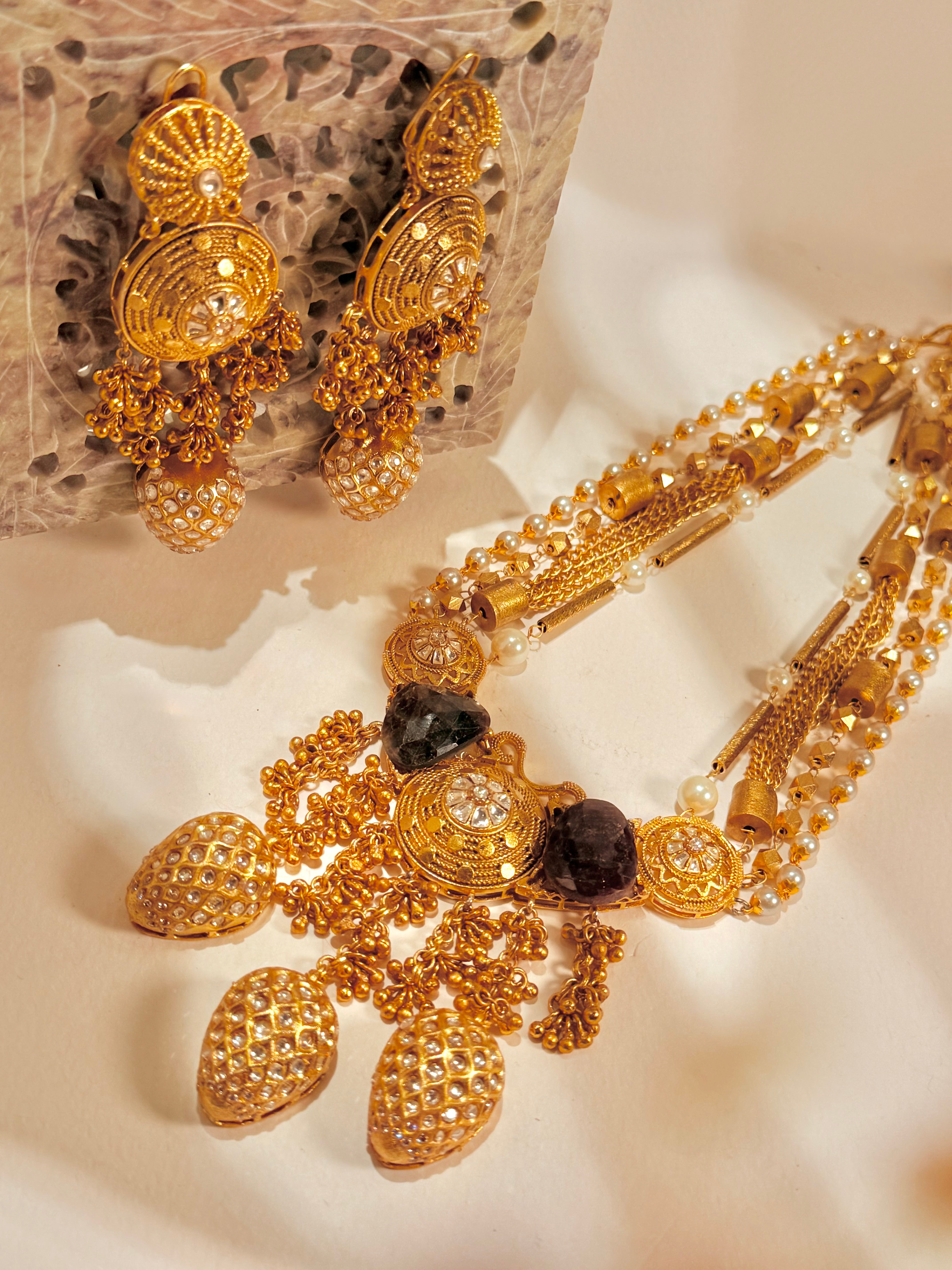 Anguri necklace