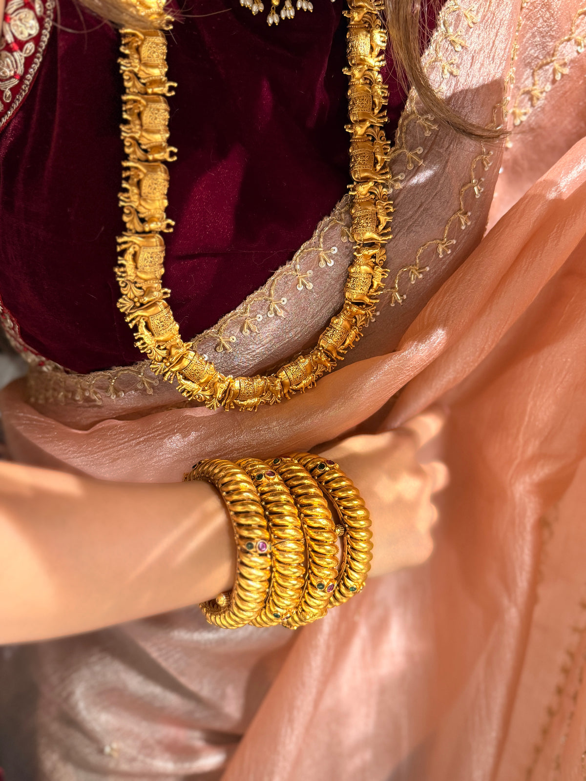Sulakshmana Spiral Bangle