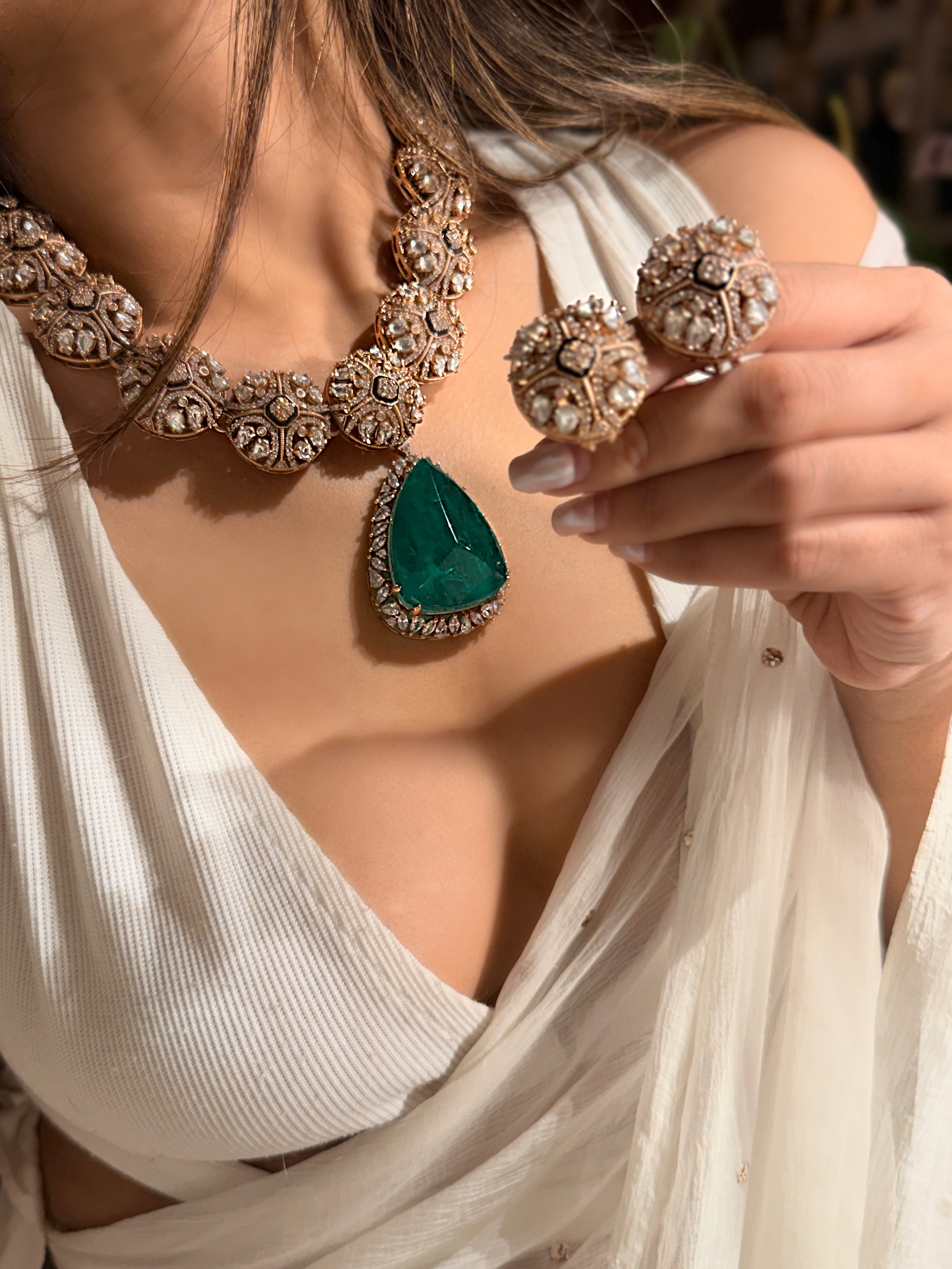 Nayantara Enerald Drop Necklace