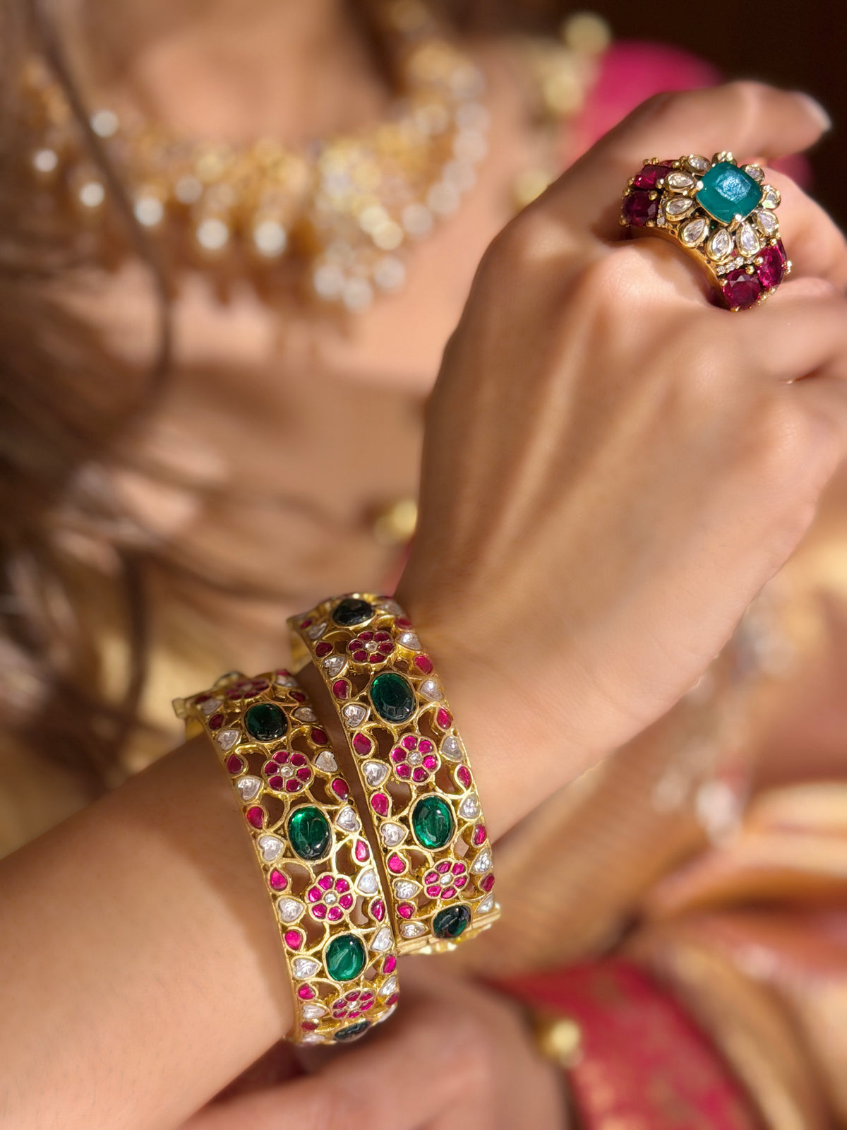 Niharika Kundan Jadau Bangle - Emerald