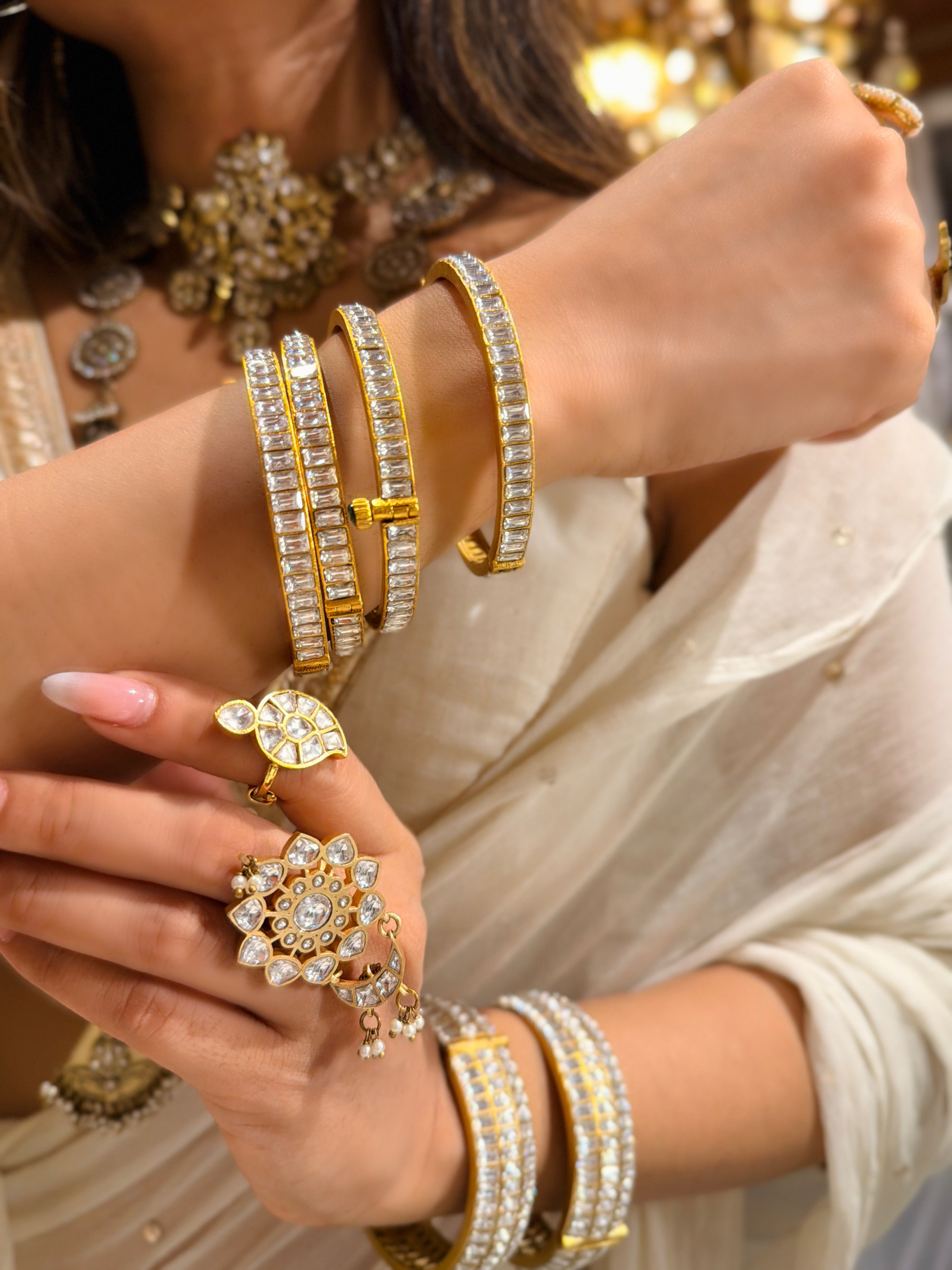 Deepti sleek Polki Bangle