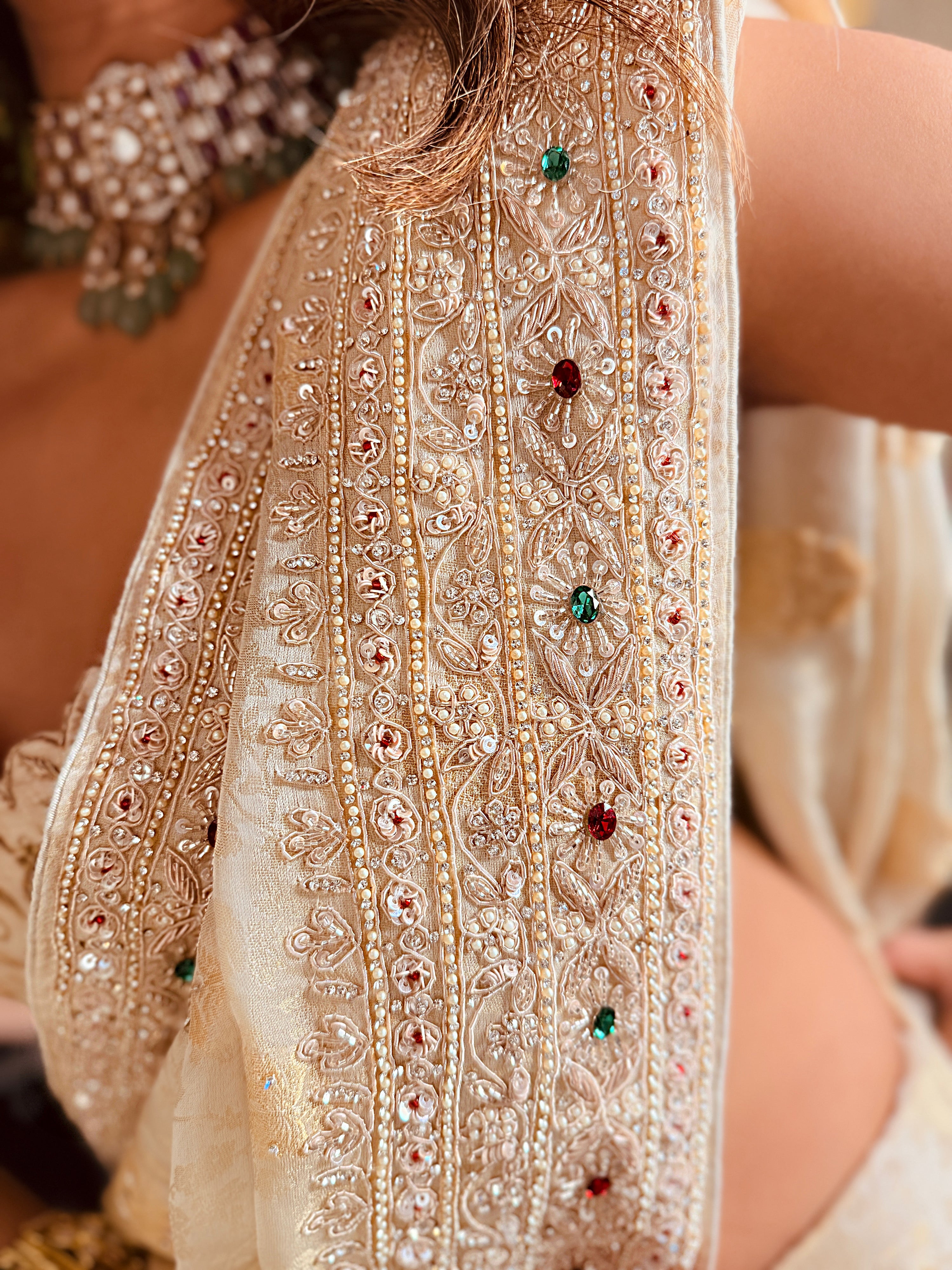 Ivory zari woven Chanderi Heavy Zardosi Hand-embroidered Saree with unstitched Blouse piece