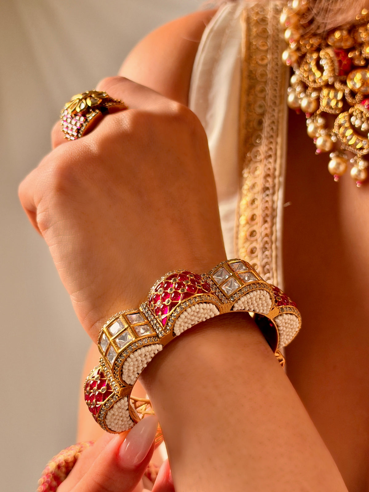 Pritam scallop Gajra Bangle