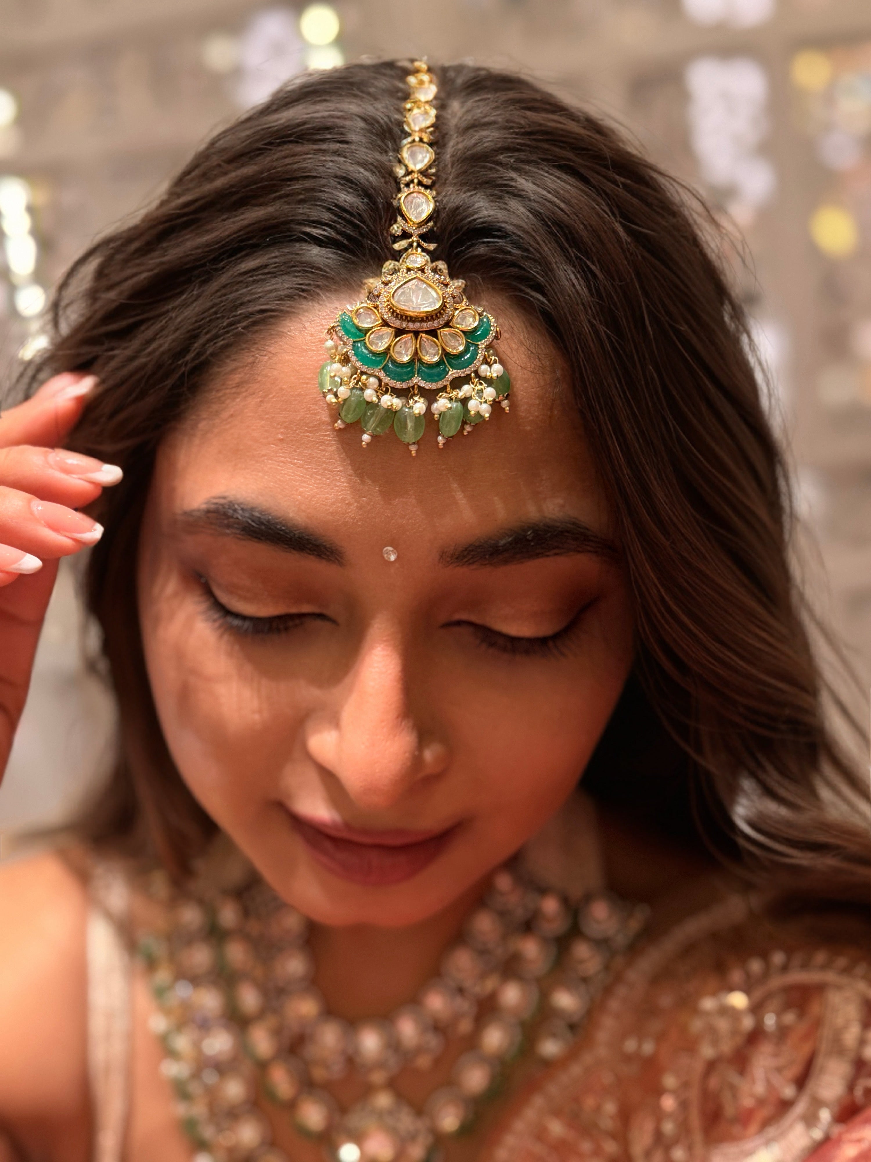 Shreema polki Tika