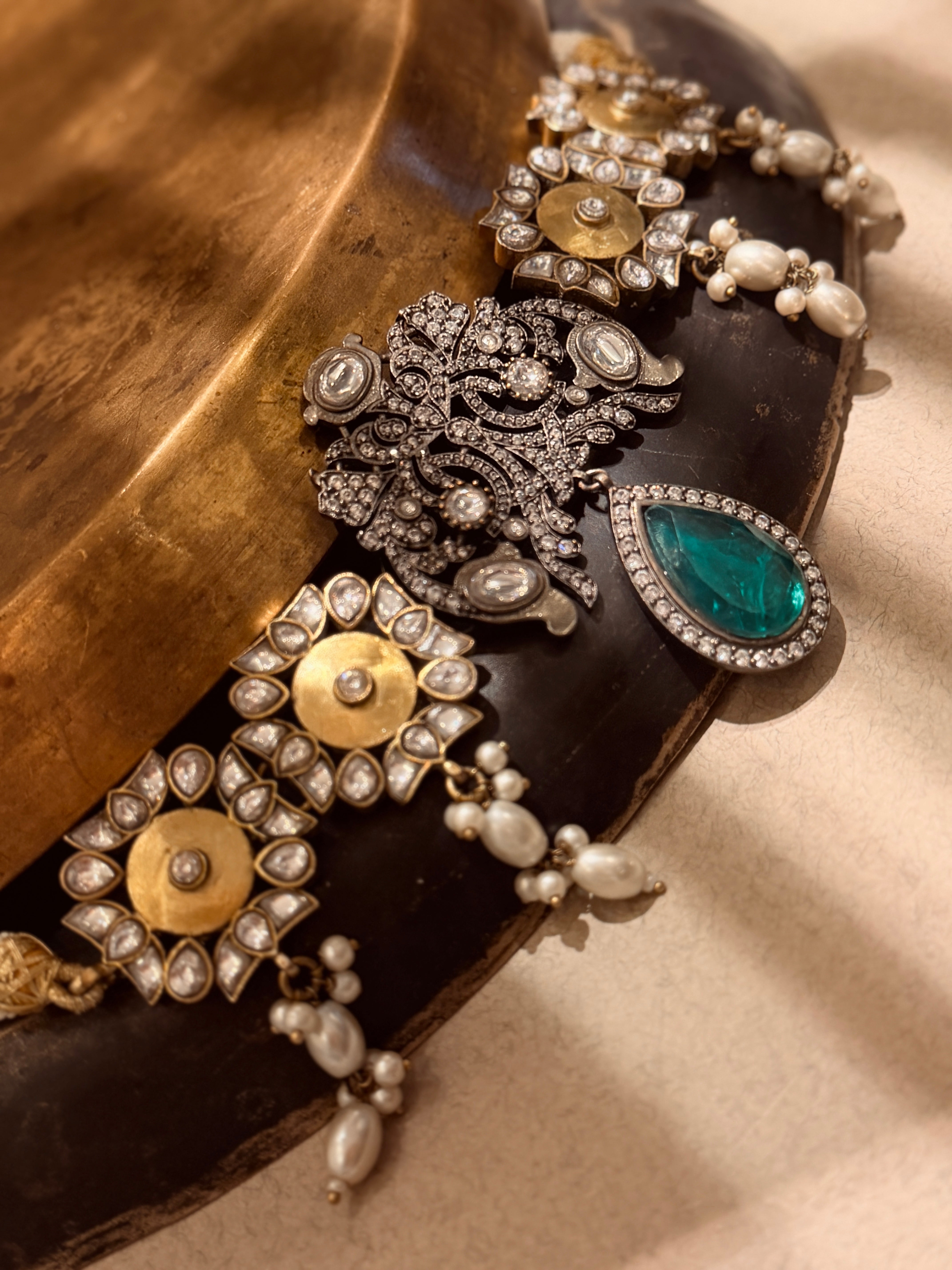 Taarini Royal Glow - Mahira