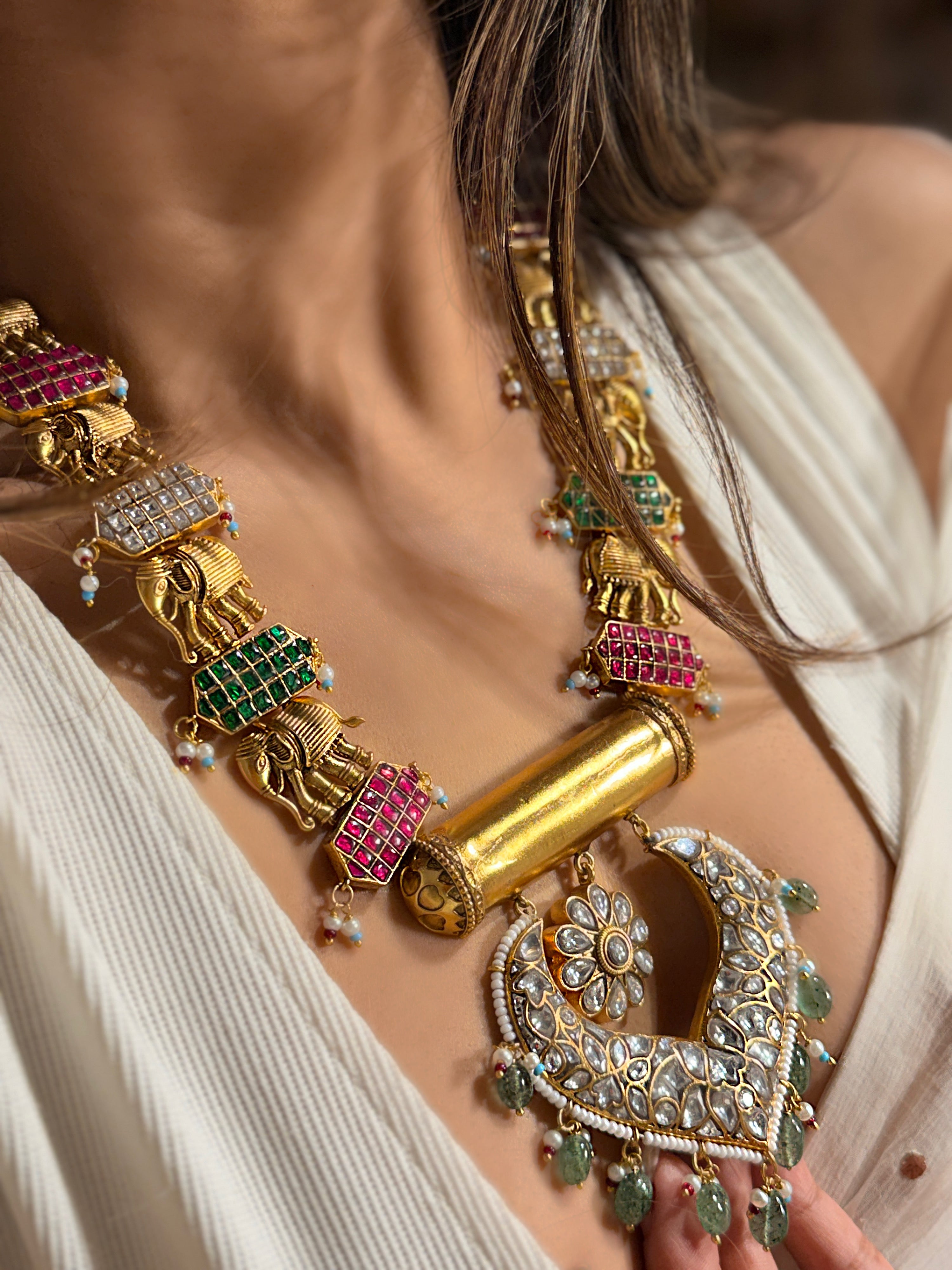 Gajvilas Jadau Necklace