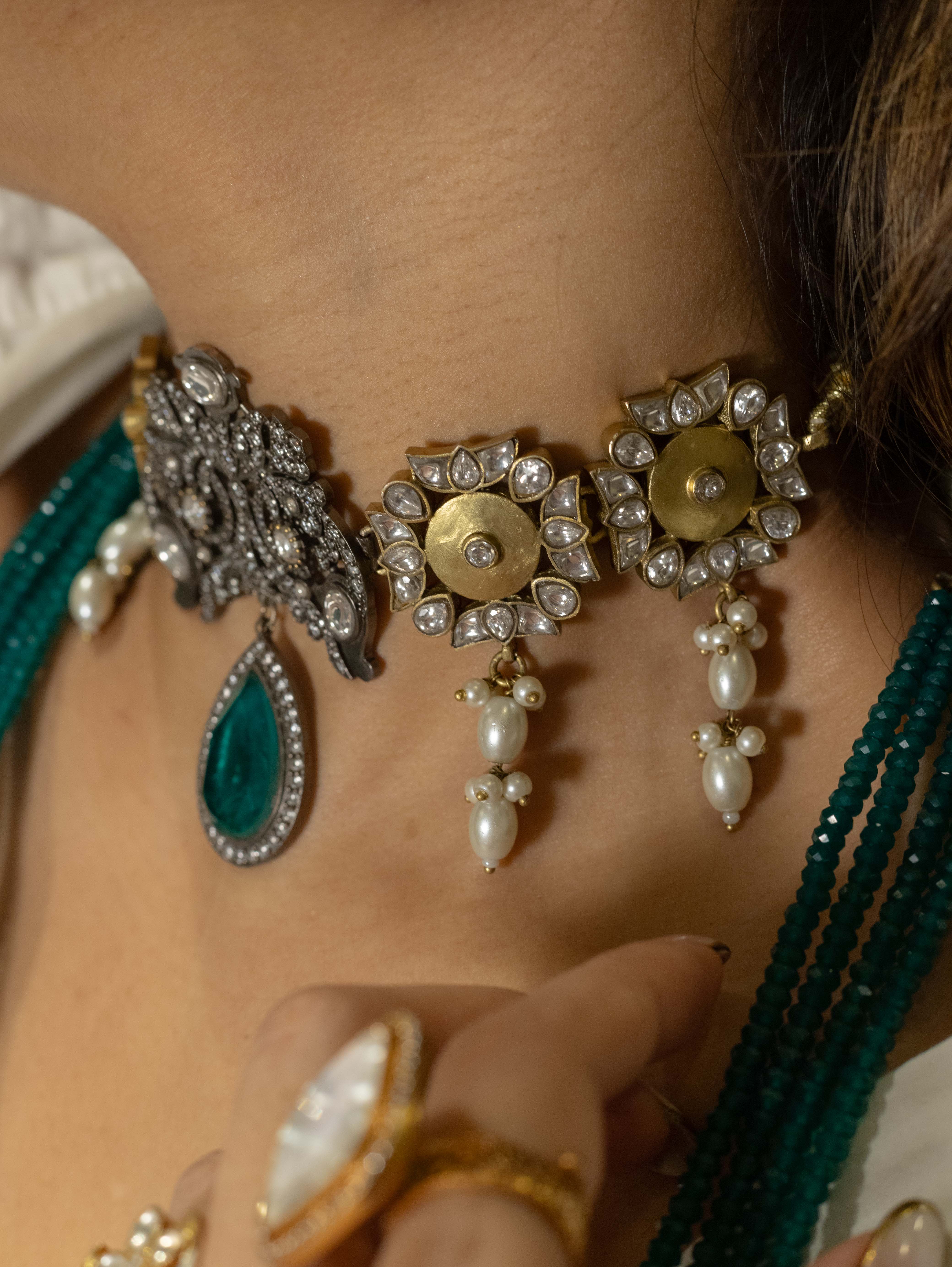 Taarini Royal Glow - Mahira