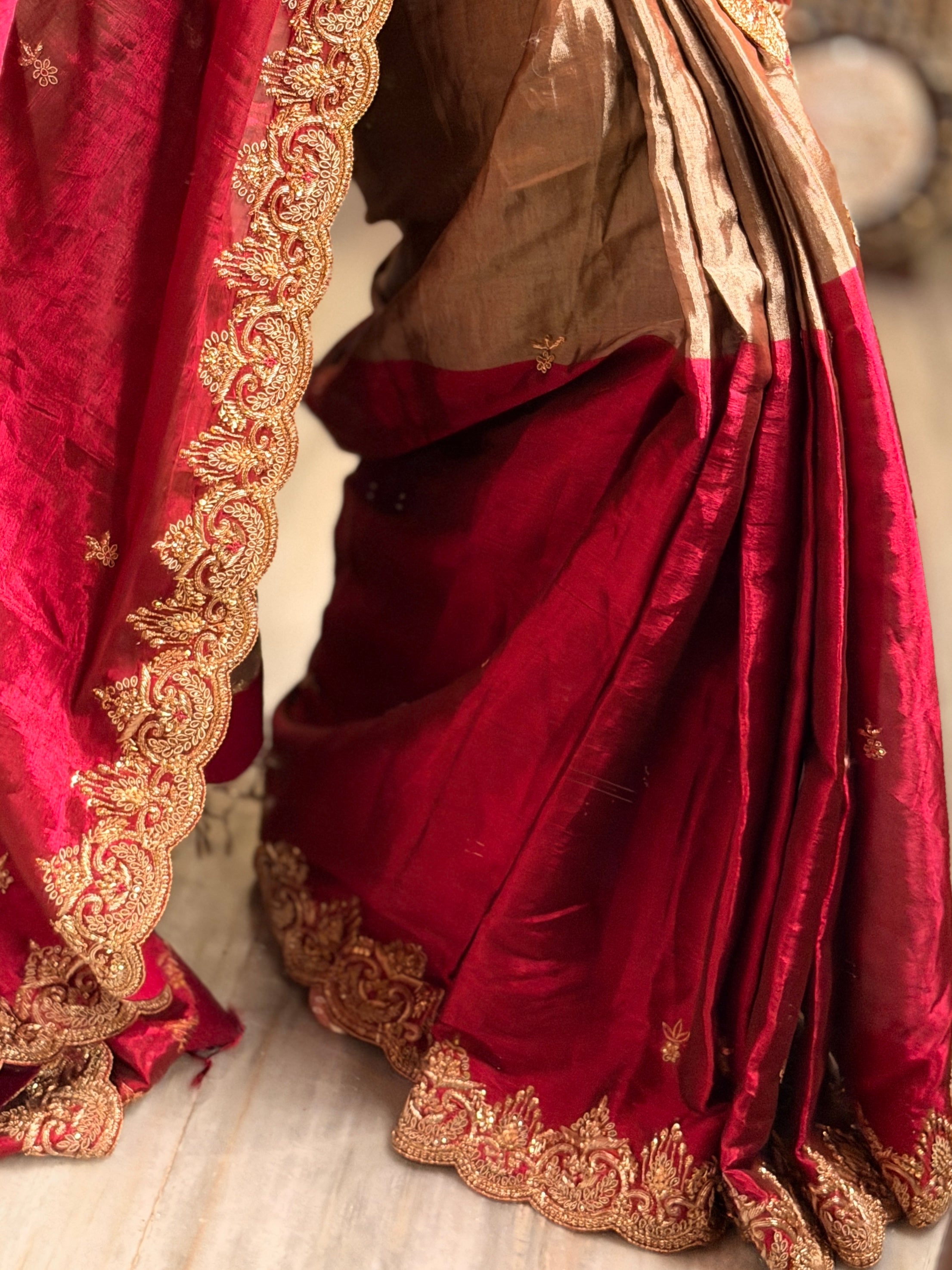 Abroo classic Tissue Zardosi Saree