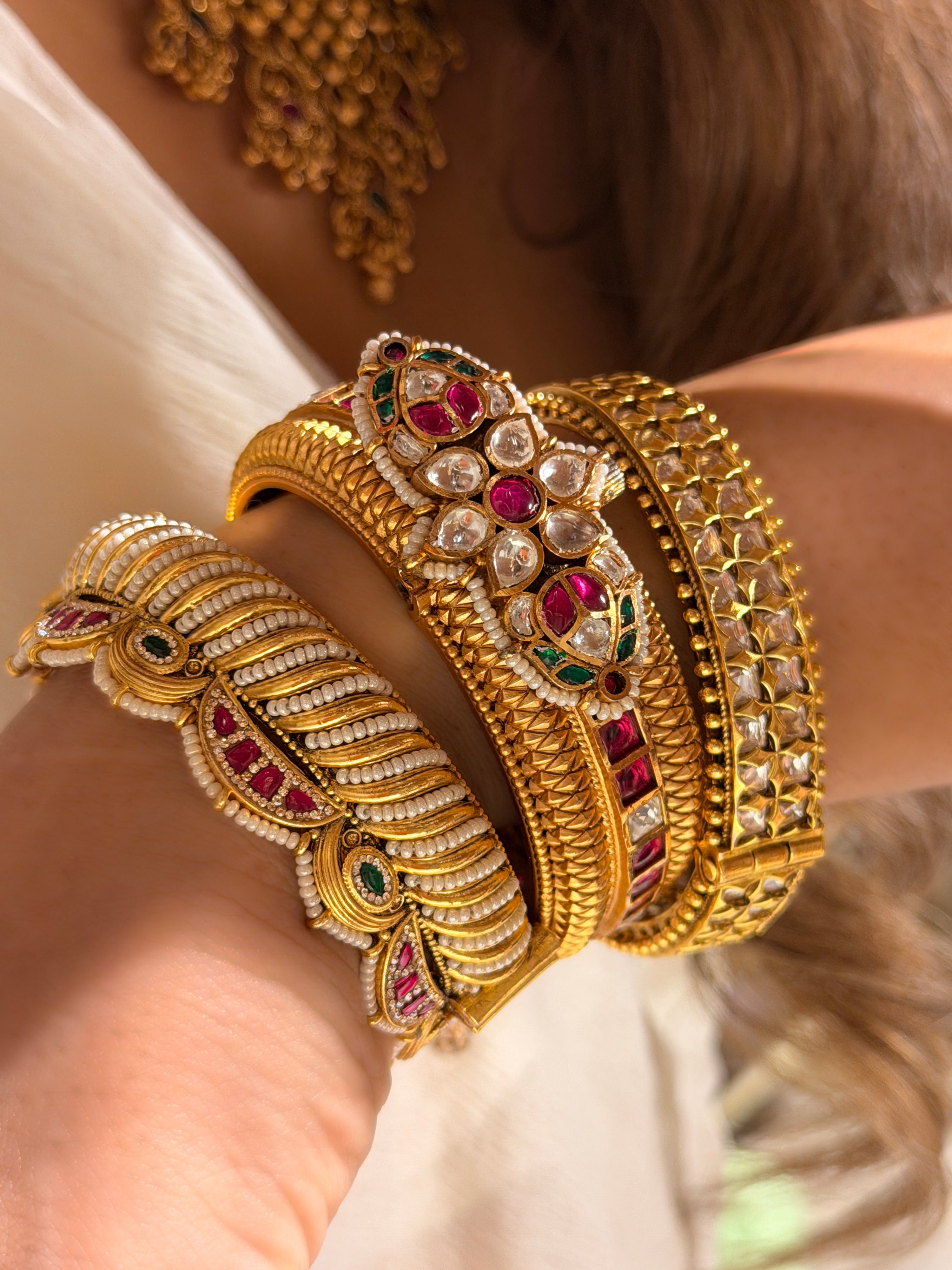 Rama bangle ( middle broad )