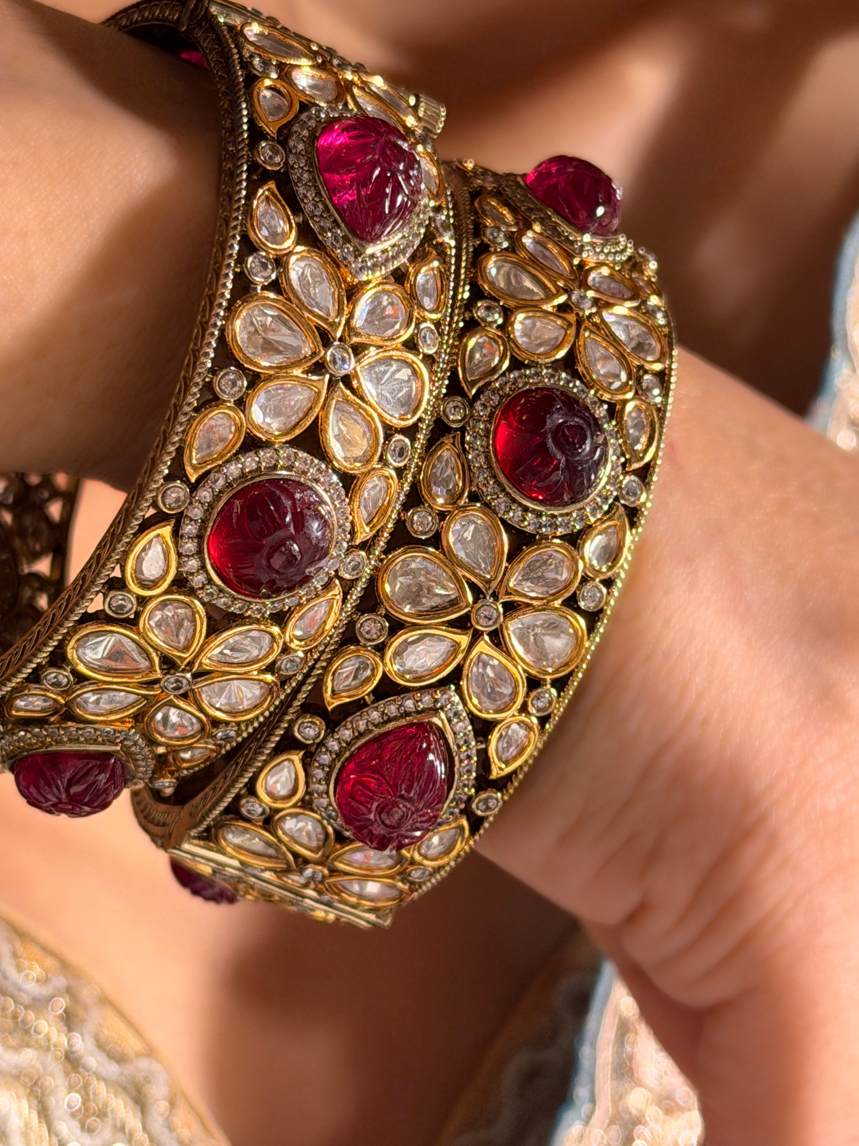 Sarika Ruby Bangle