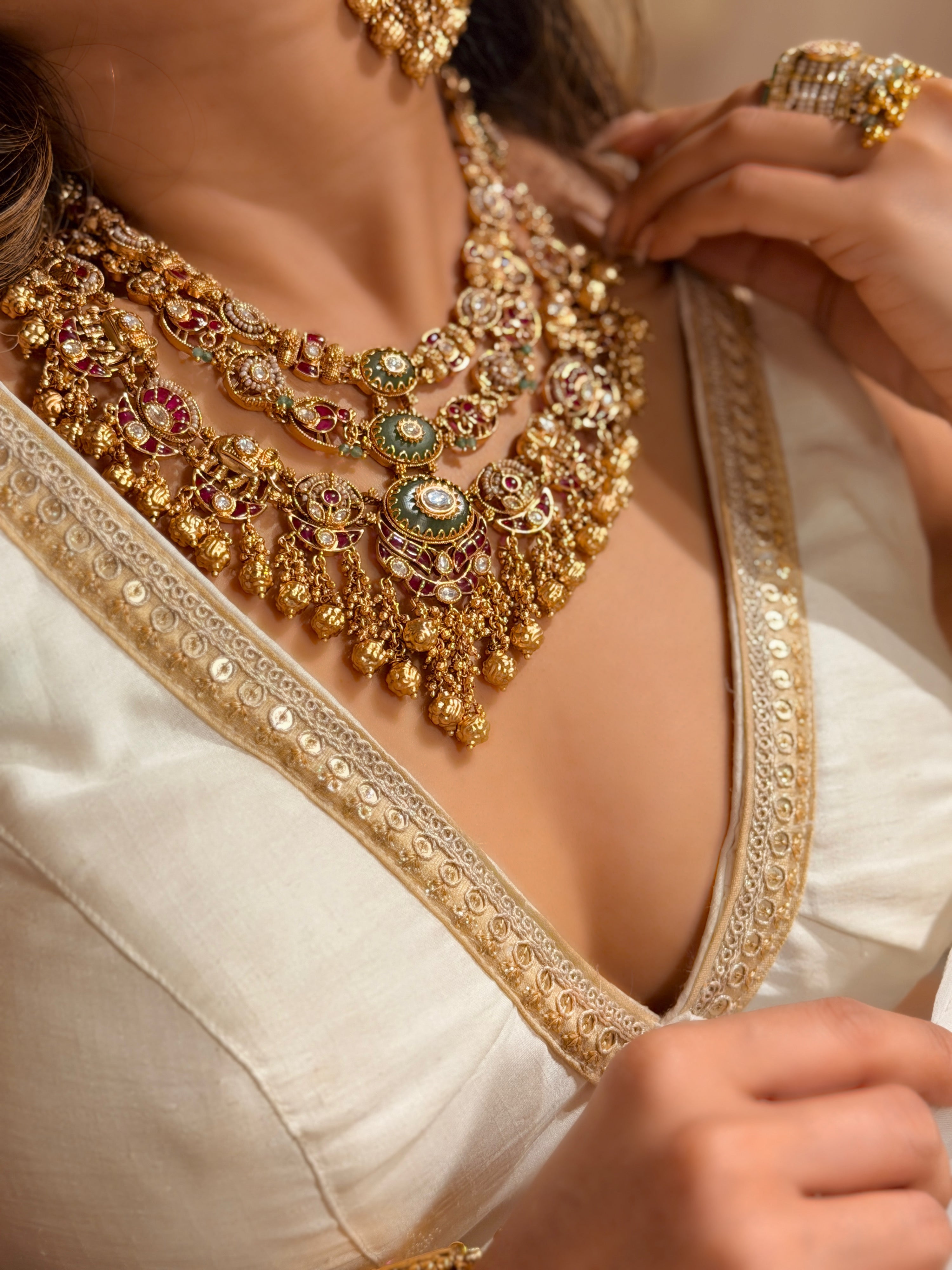 Srimanti Necklace