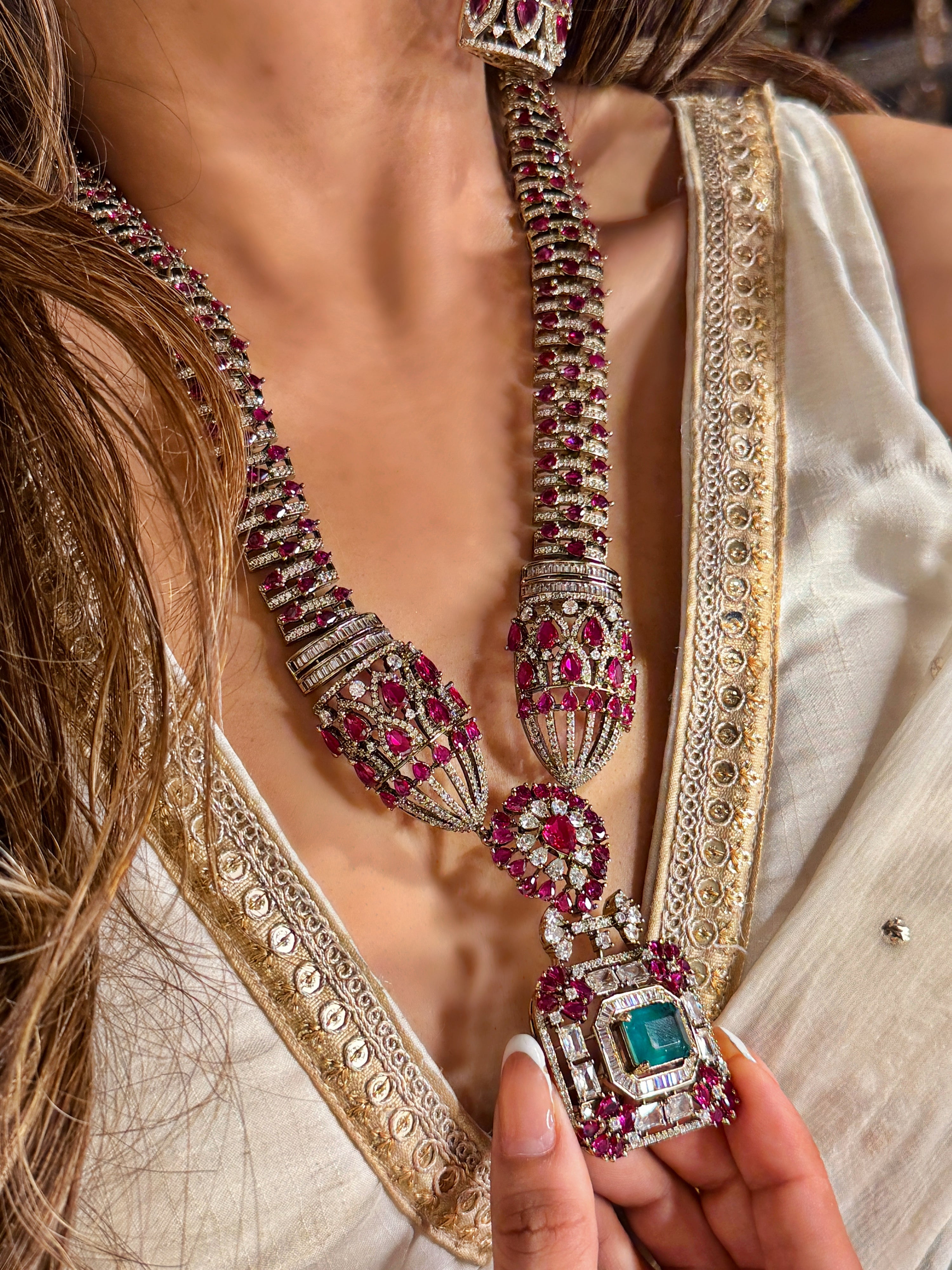 Nargili long Necklace