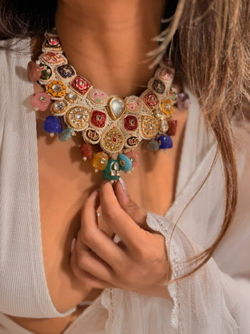 Kavya Necklace
