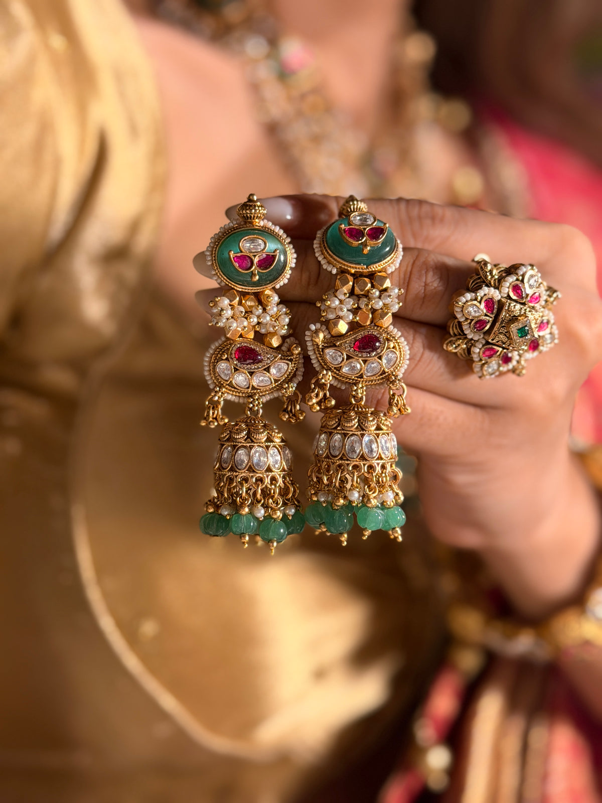 Twesha gold plated Rajwadi Necklace
