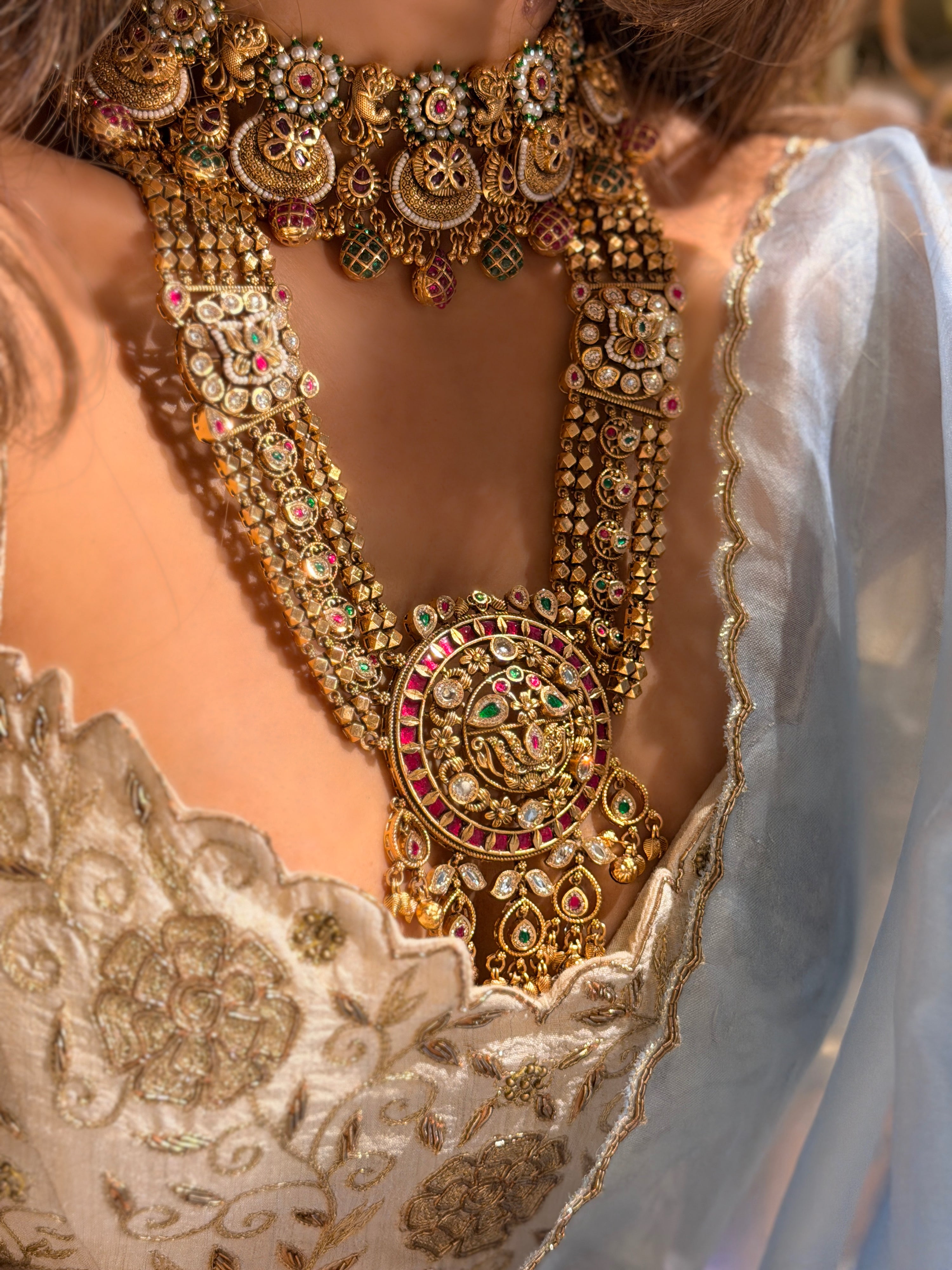 Kashvi gold plated Rajwadi Necklace
