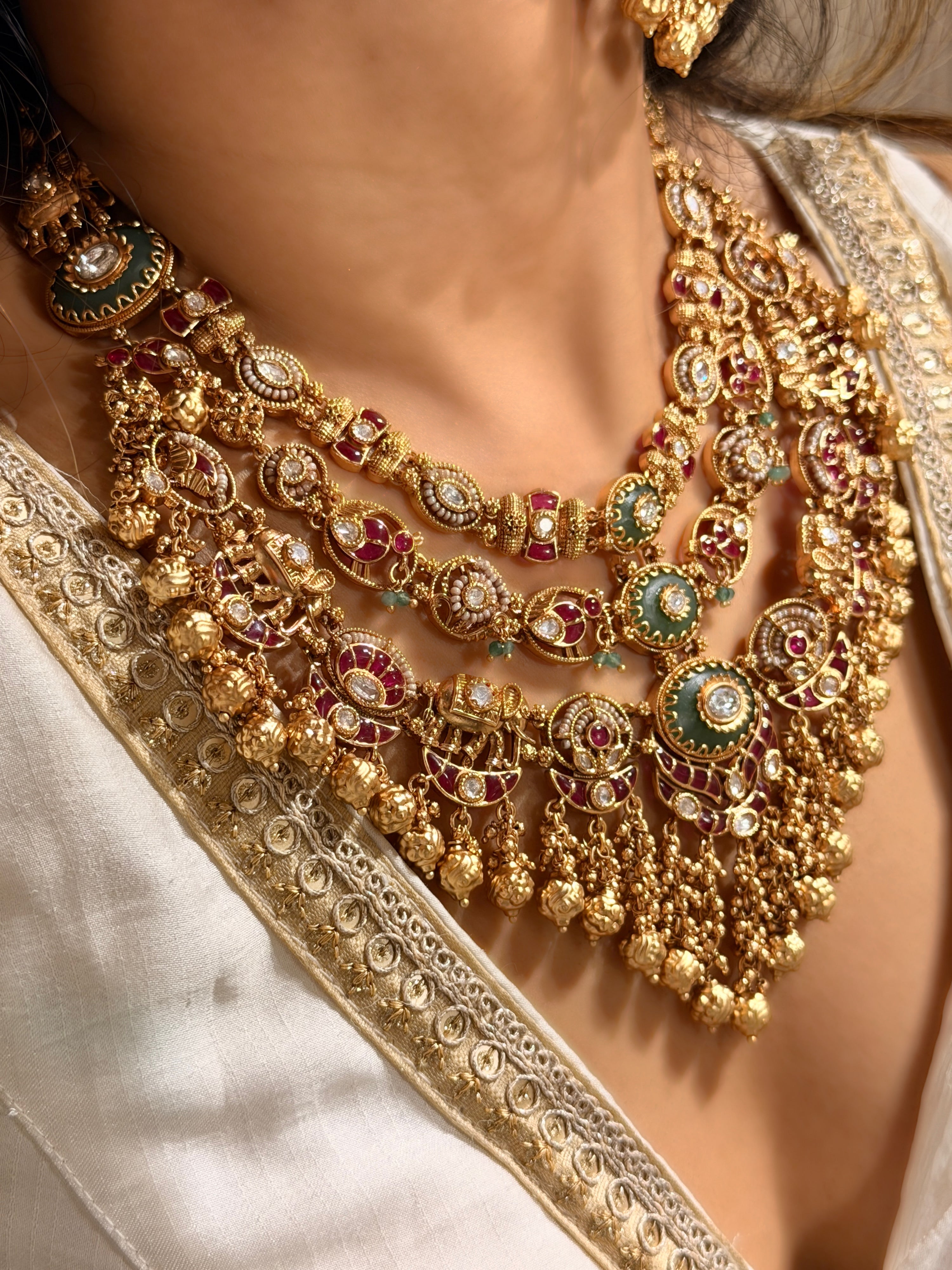 Srimanti Necklace