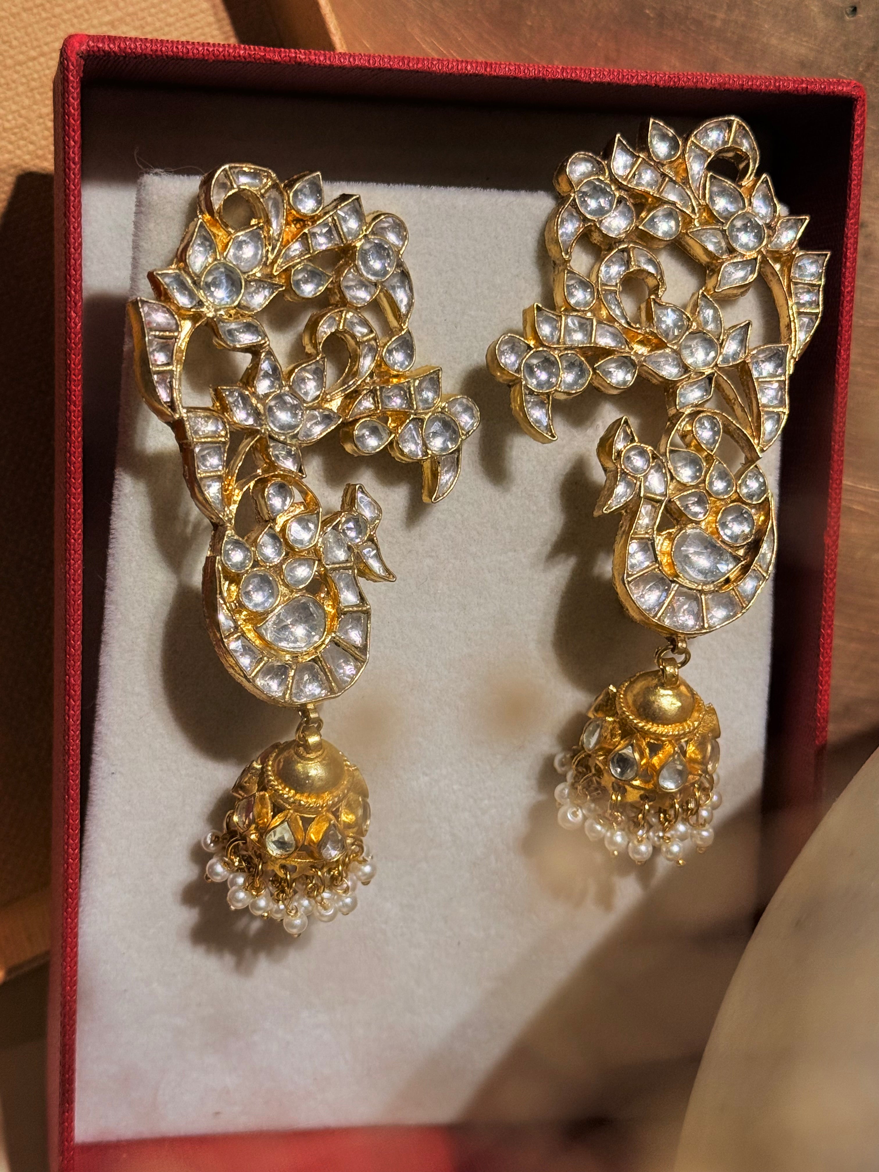 Rashi Kundan kaanphool