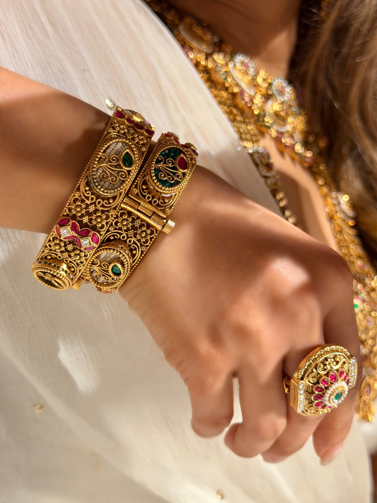 Misheer jal Rajwadi bangle