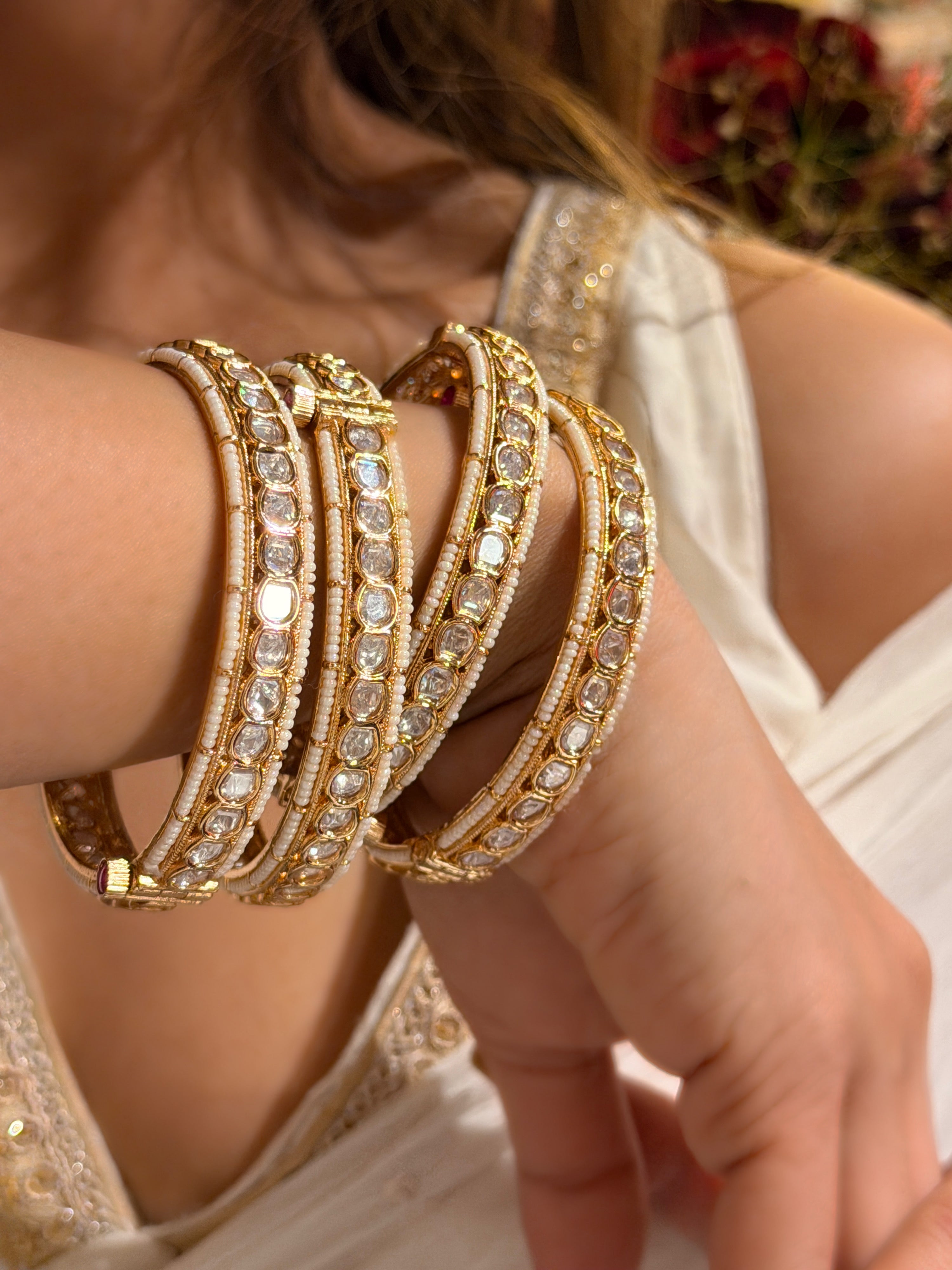 Pearl Bounded Polki Bangle