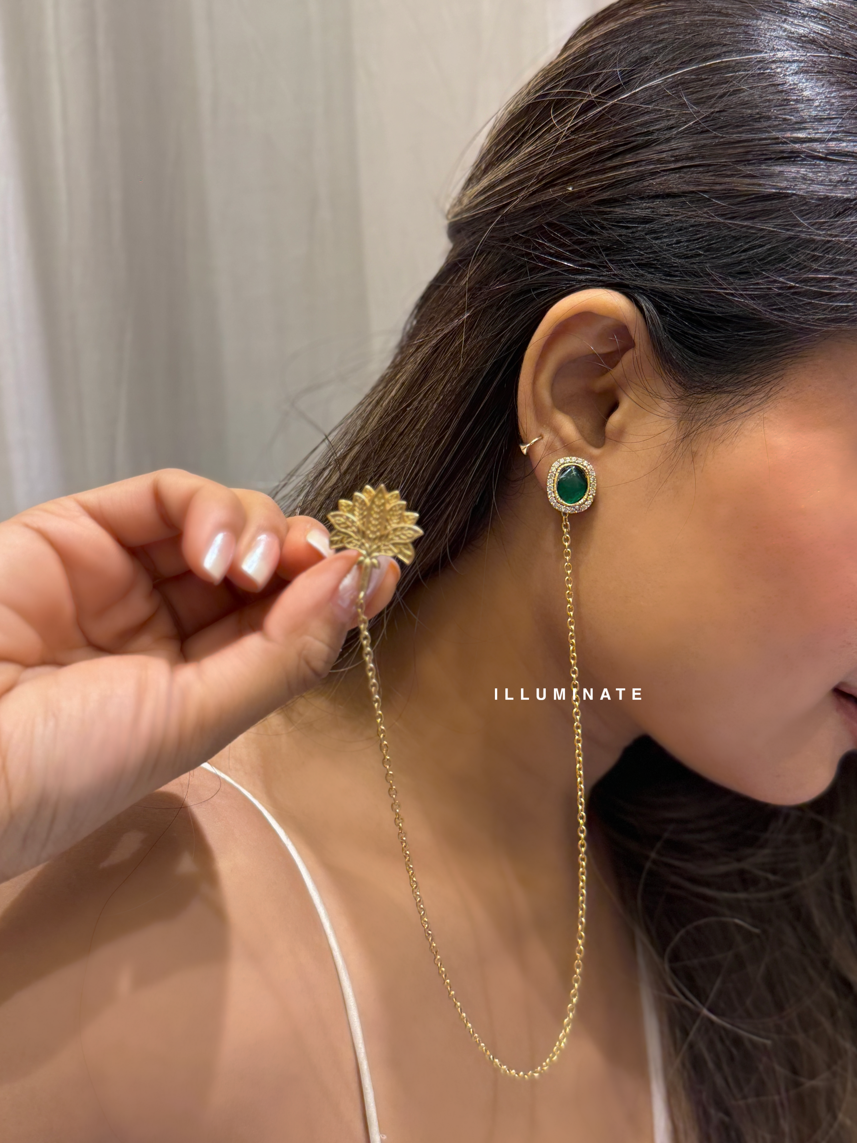 Lotus Ear chain stud