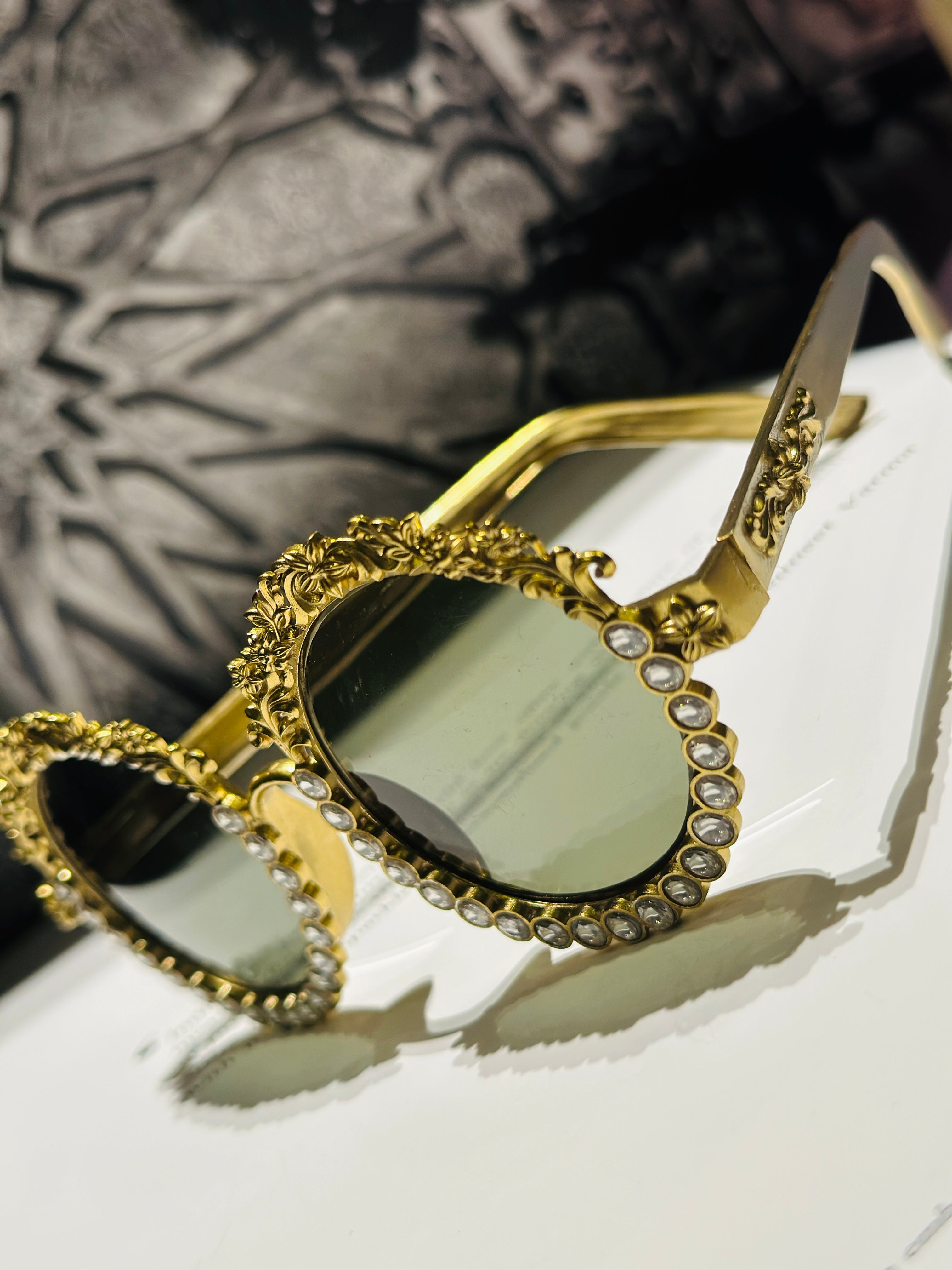 Heritage Halo Vision - Mahira Eyewear