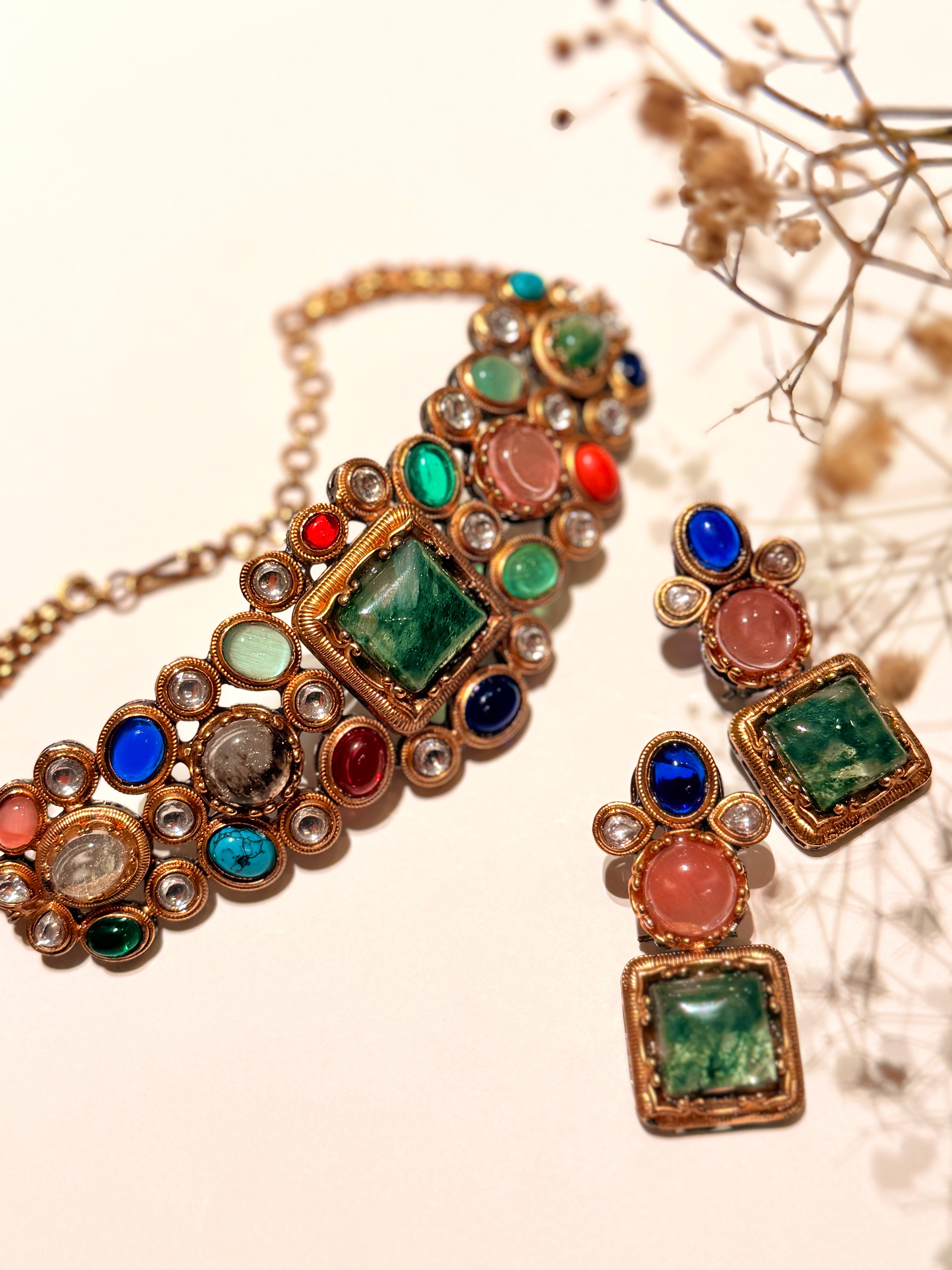 Elizabeth Cuadrato Choker