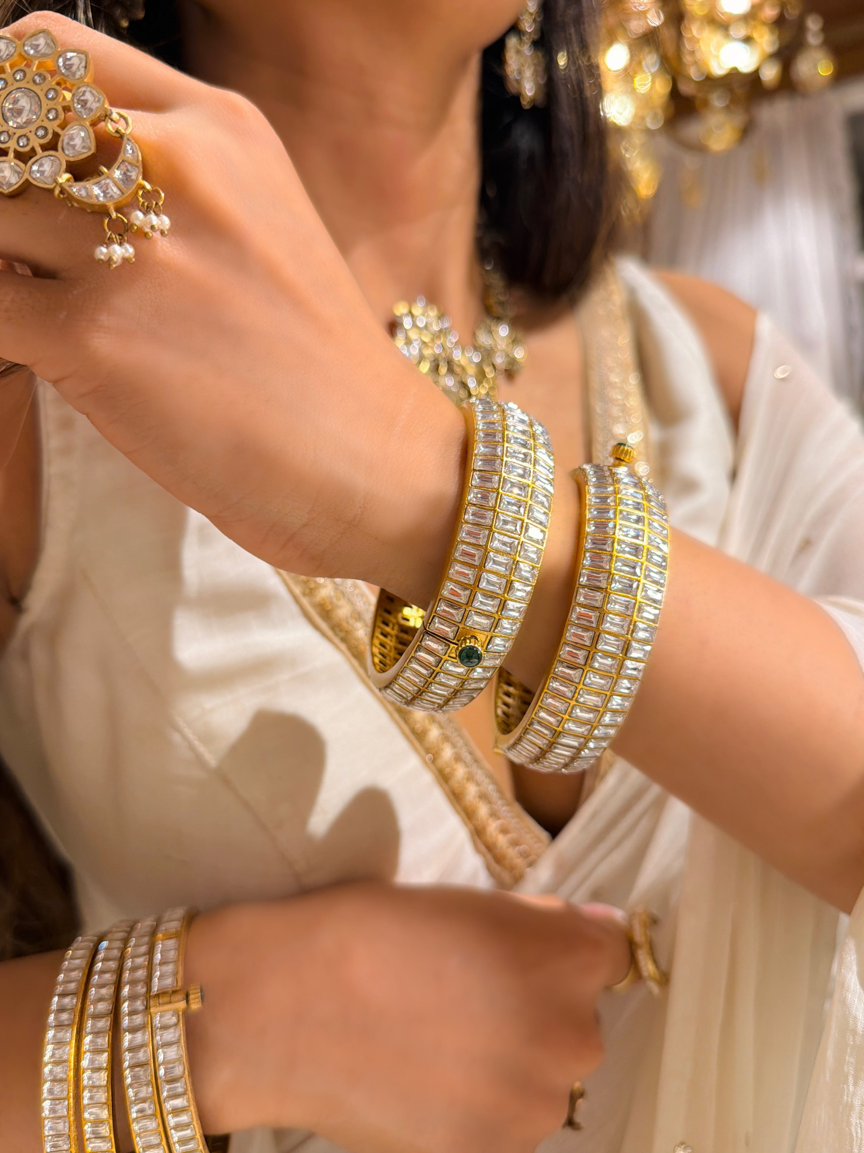 Vaidehi Noor bangle