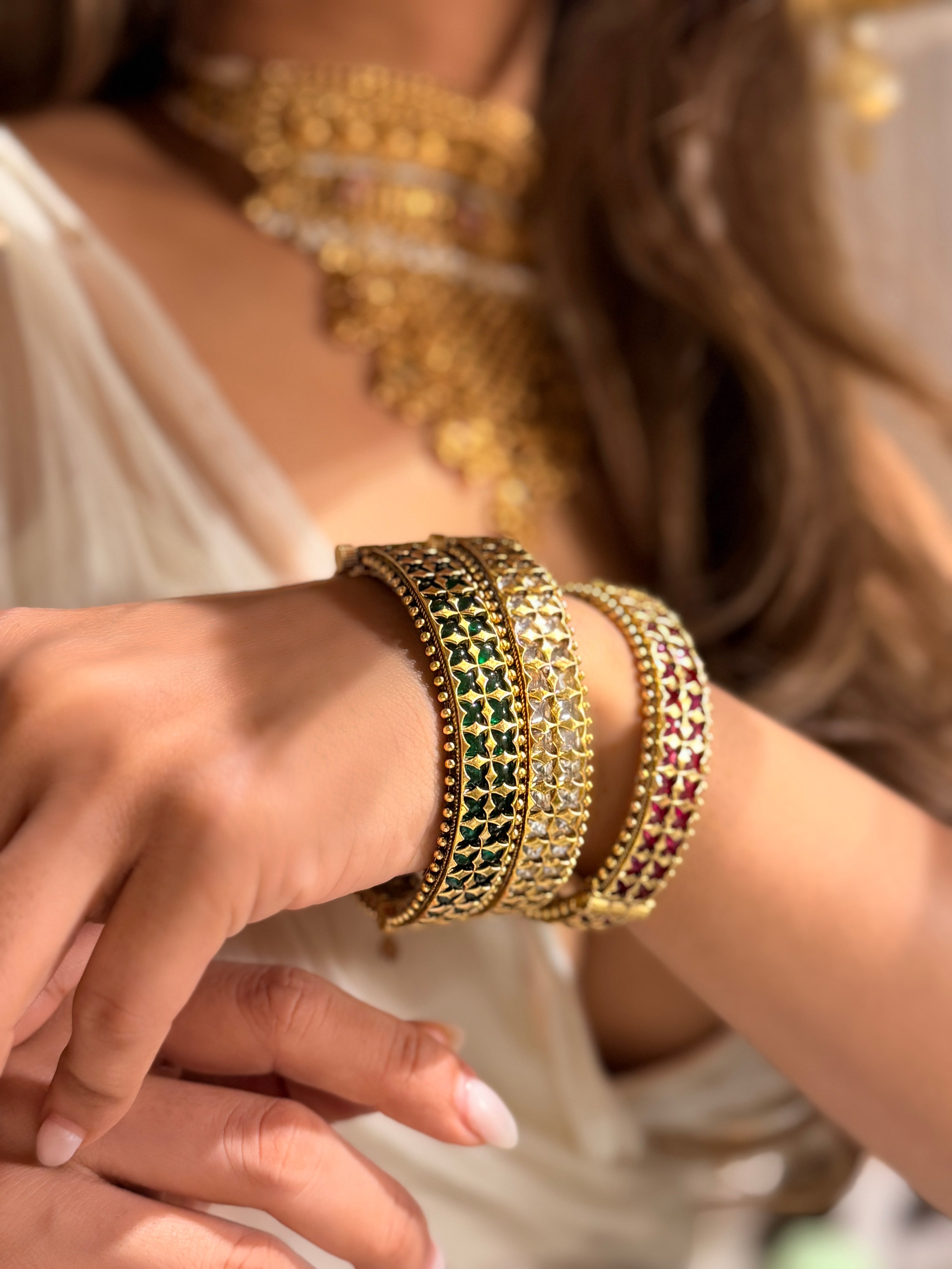 Roopam gold plated Bangle