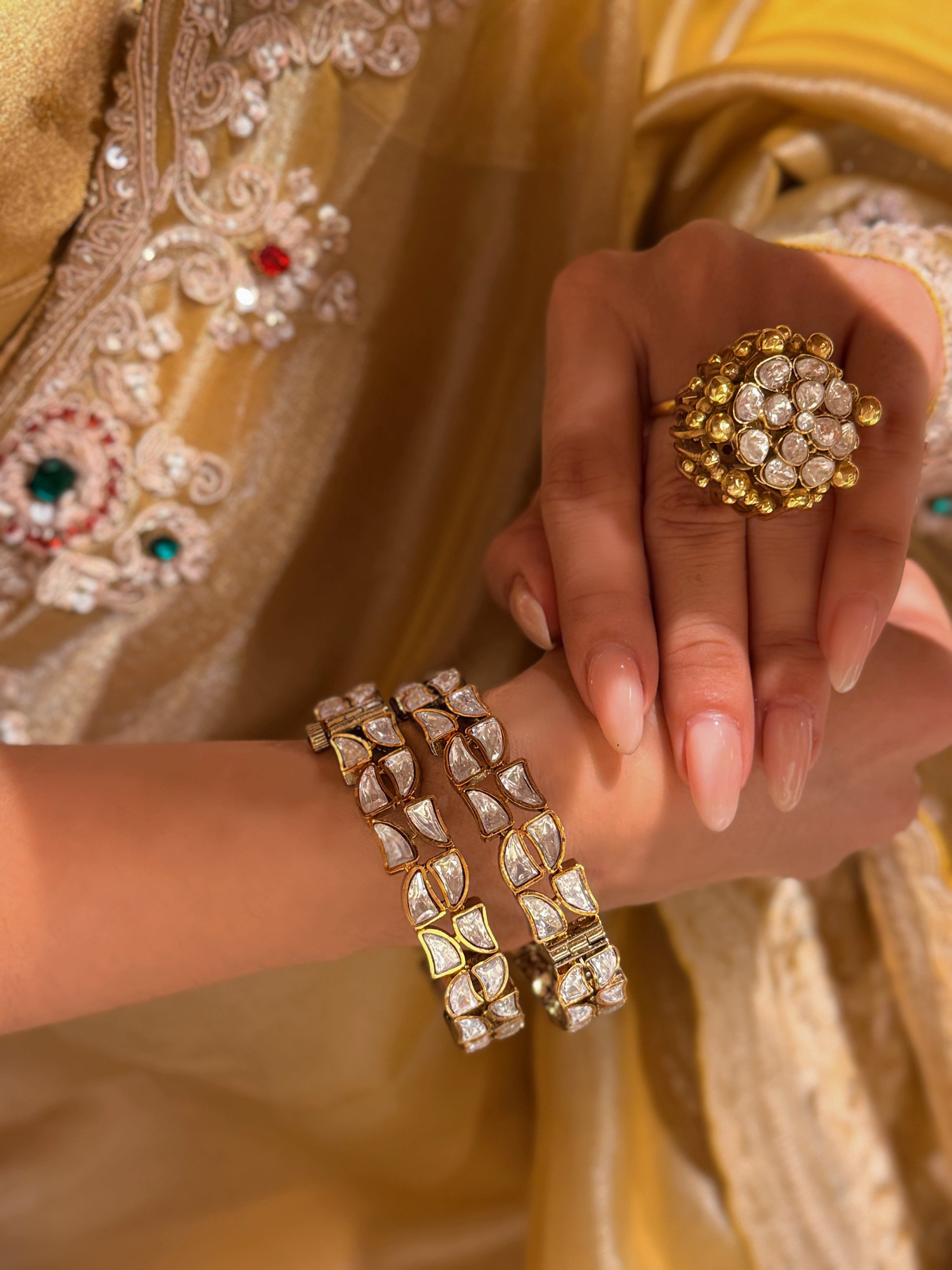 Kanika Moissanite Bangle