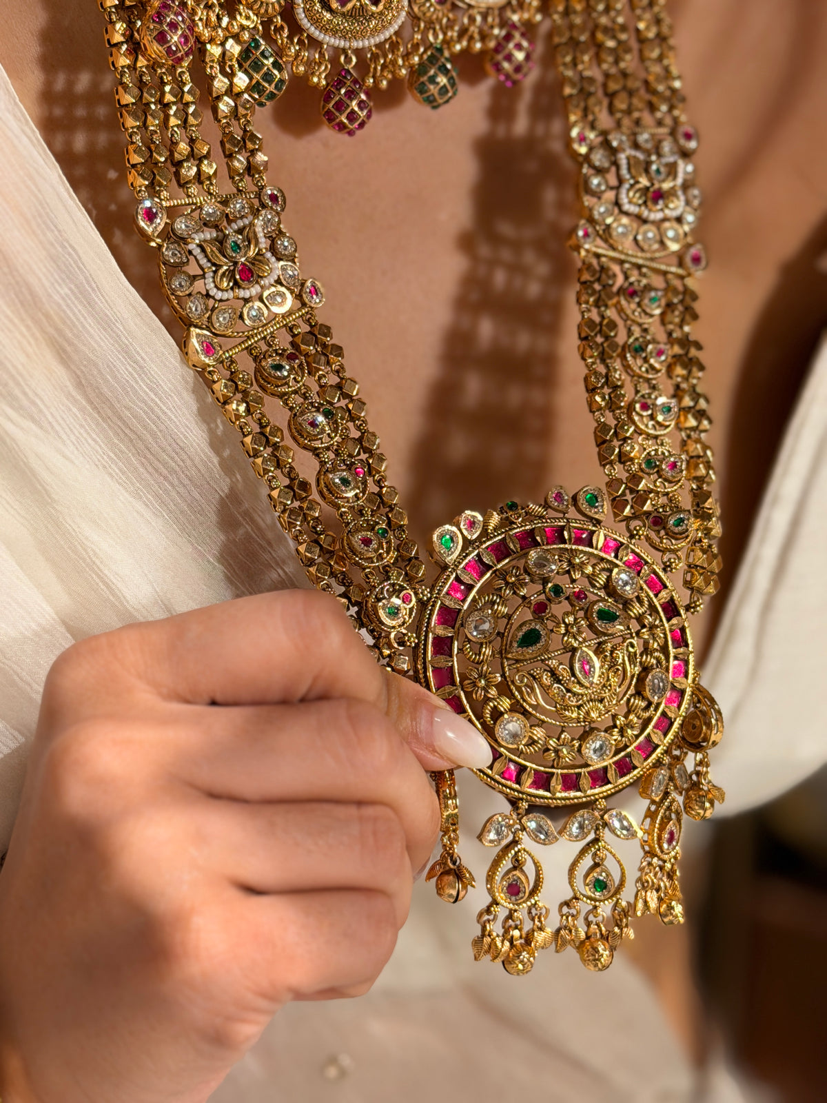 Kashvi gold plated Rajwadi Necklace