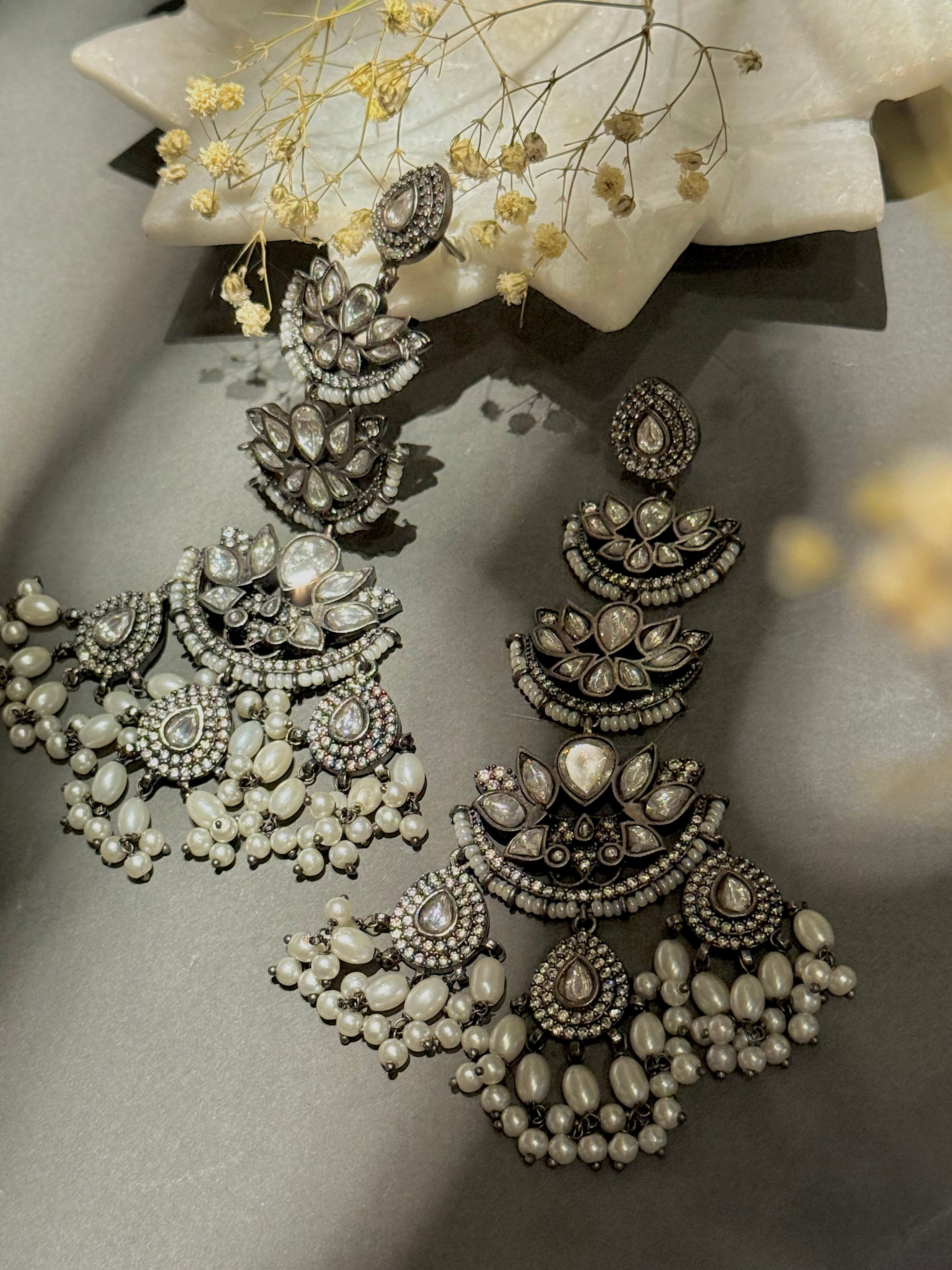 Kamli lotus layered earring