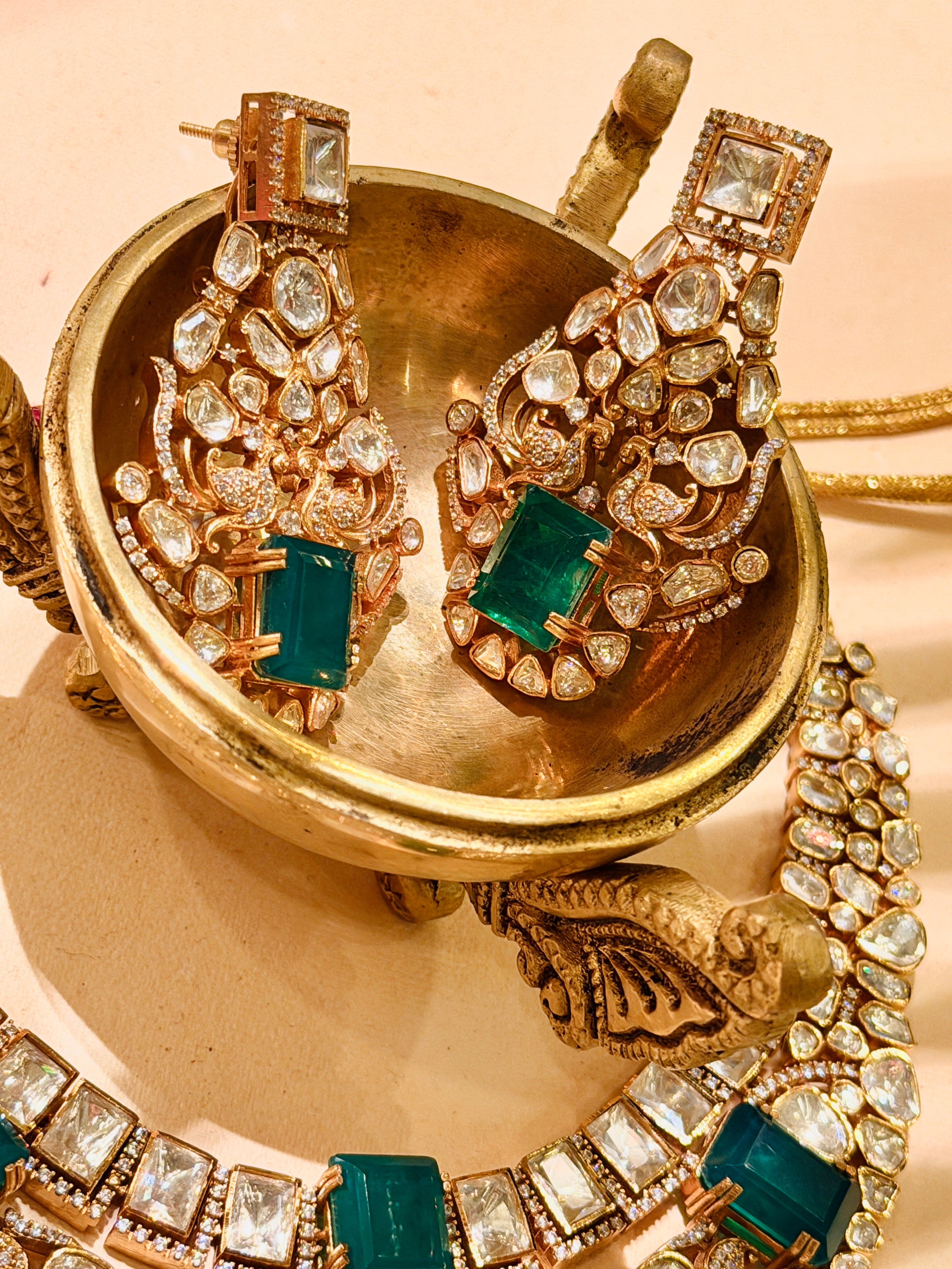Paramavati Necklace