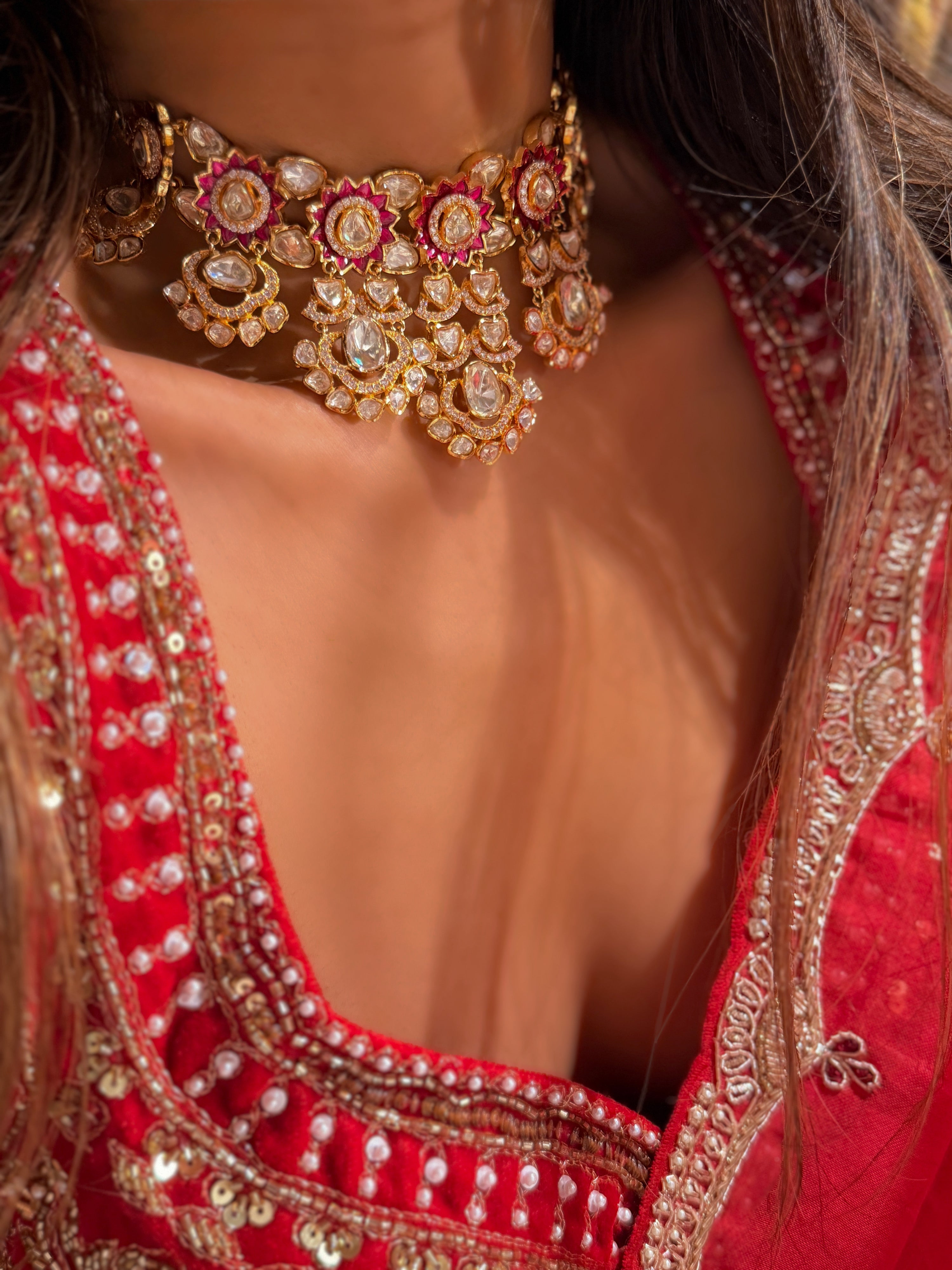 Ruhani Gulab Choker
