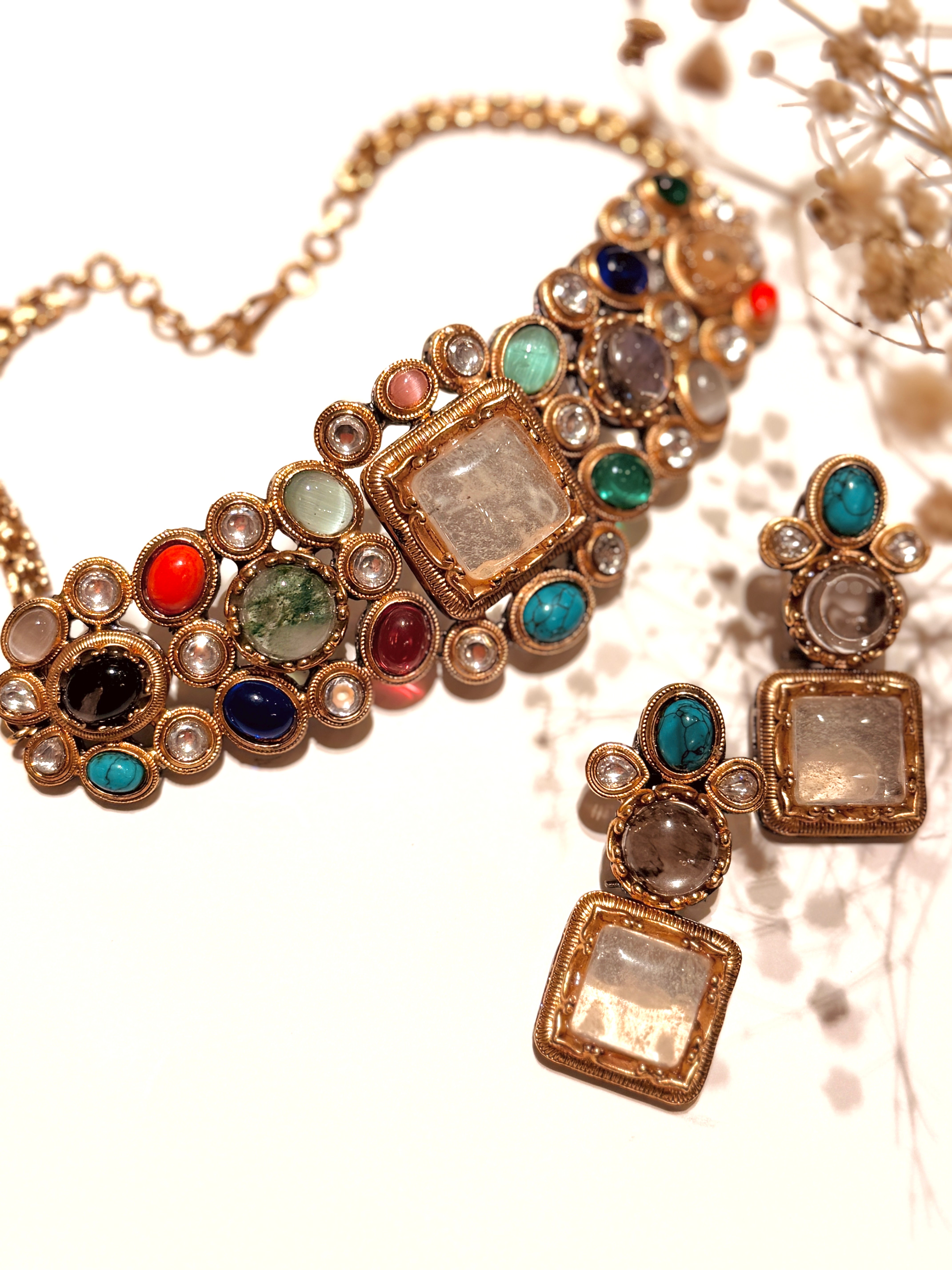 Elizabeth Cuadrato Choker