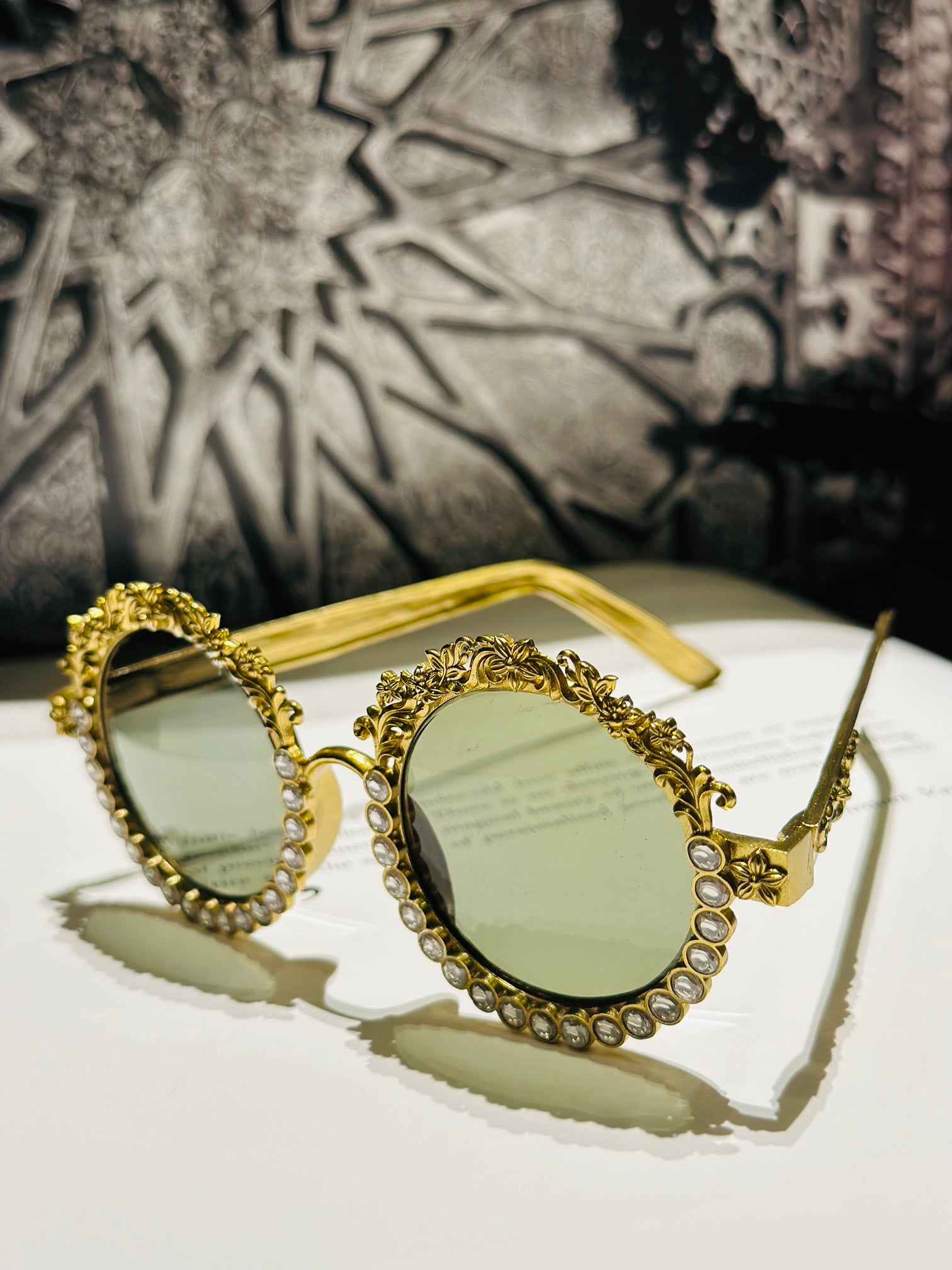Heritage Halo Vision - Mahira Eyewear