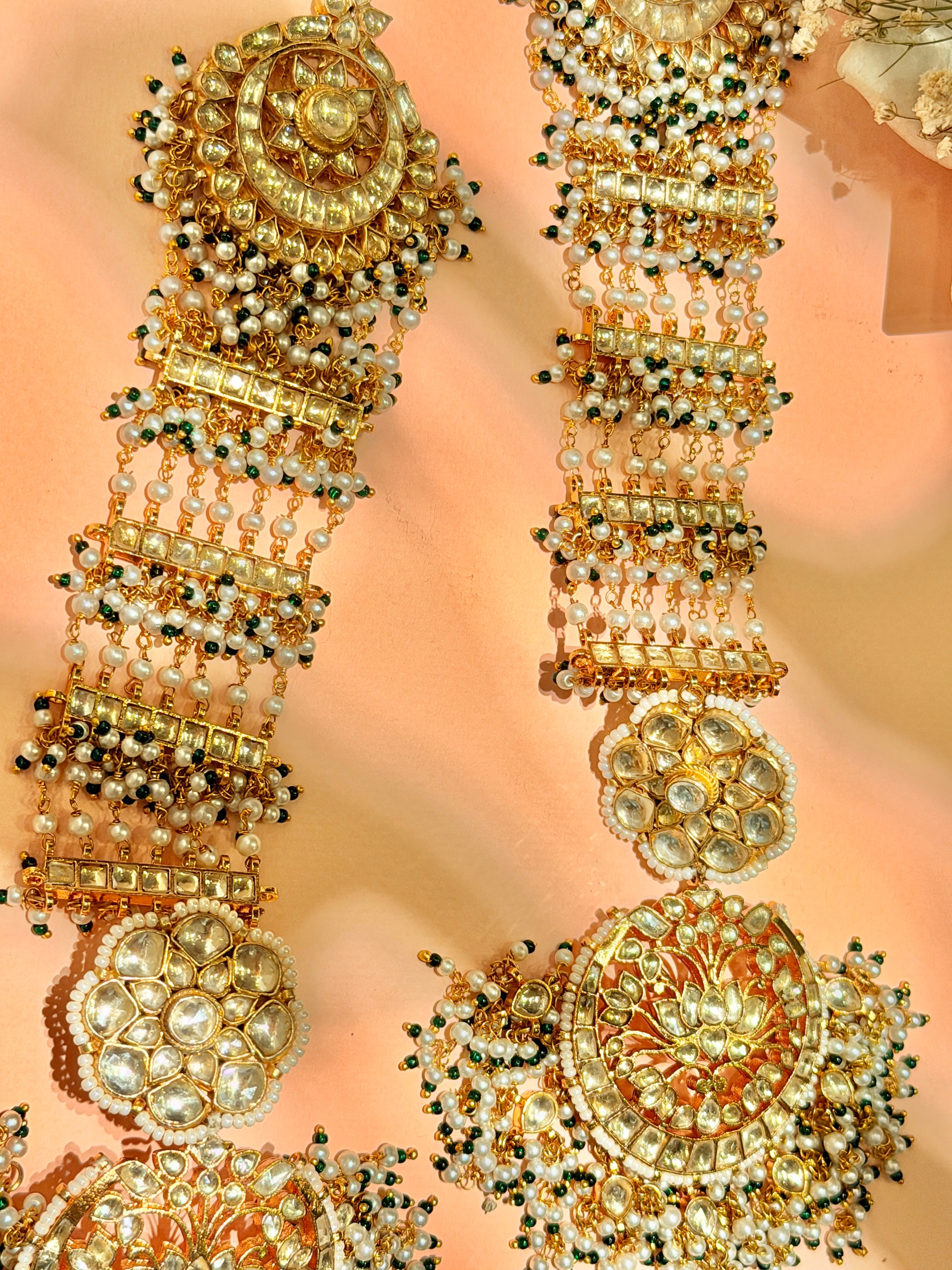 Nizamia Regal Chandbali