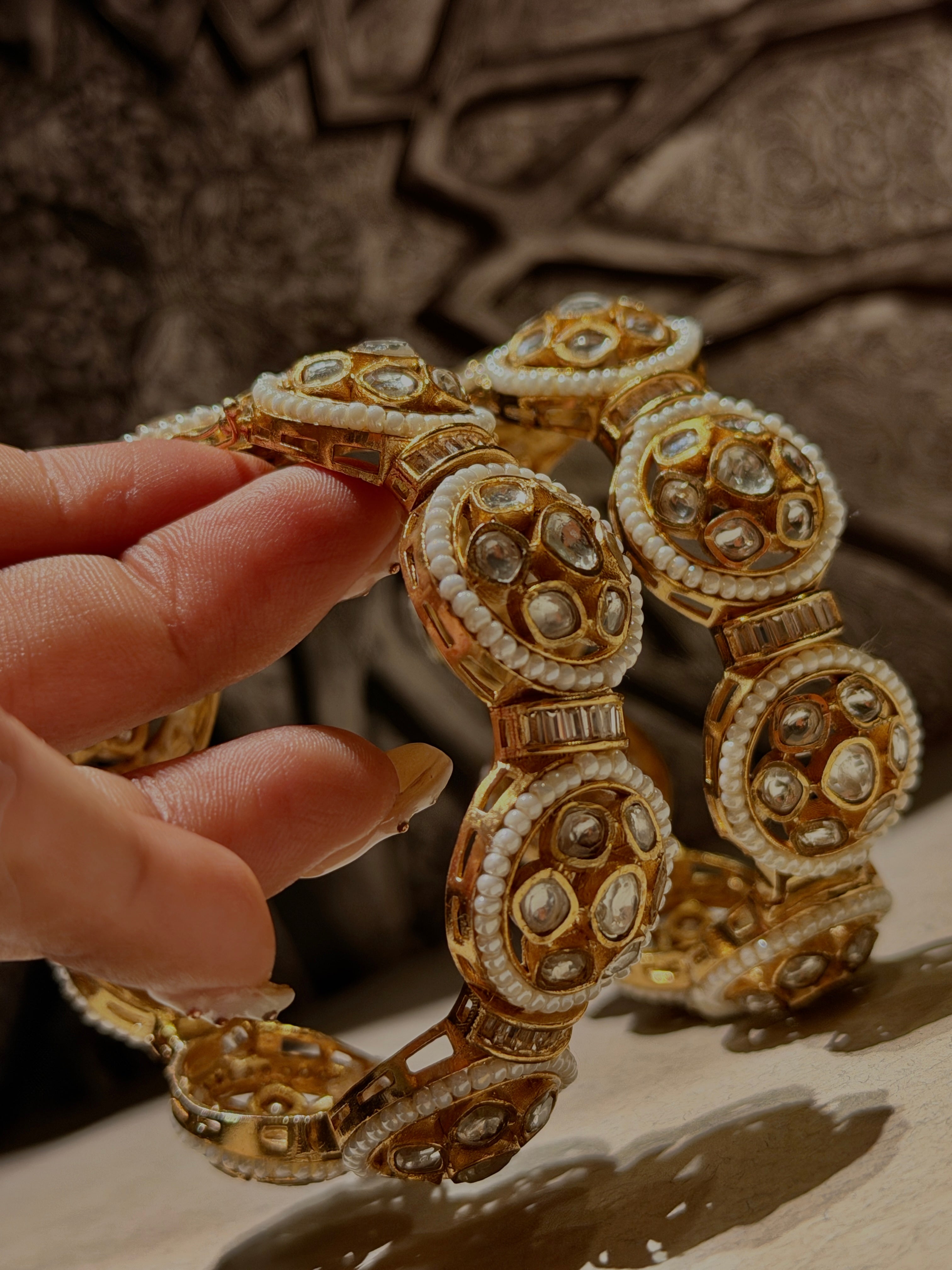 Moti Butta Bangle
