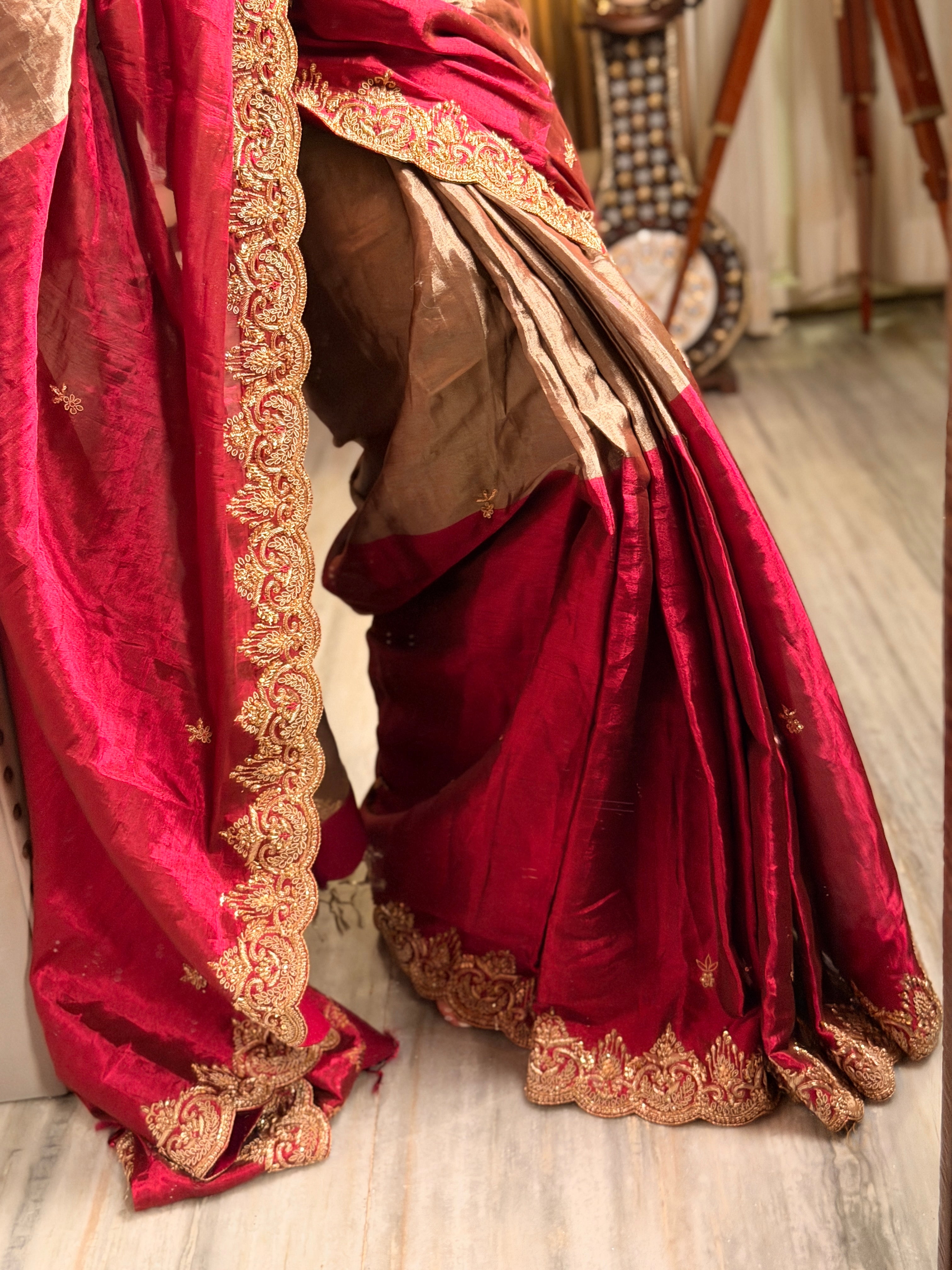 Abroo classic Tissue Zardosi Saree