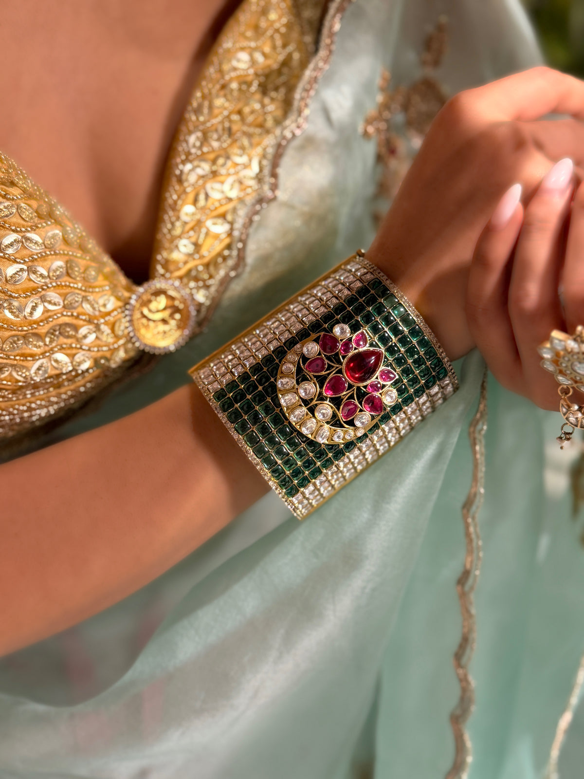 Chandrakanta Polki Handcuff - Emerald