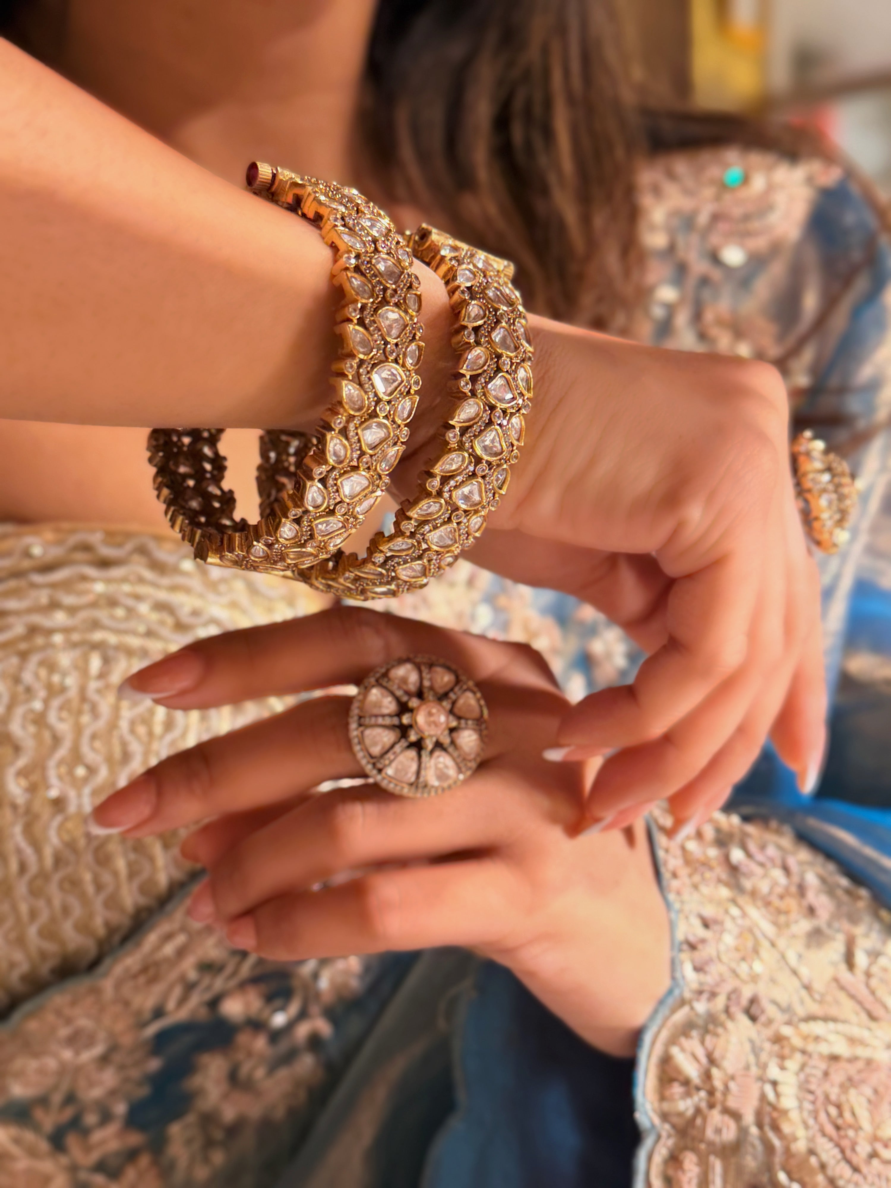 Vidhi Polki Bangle