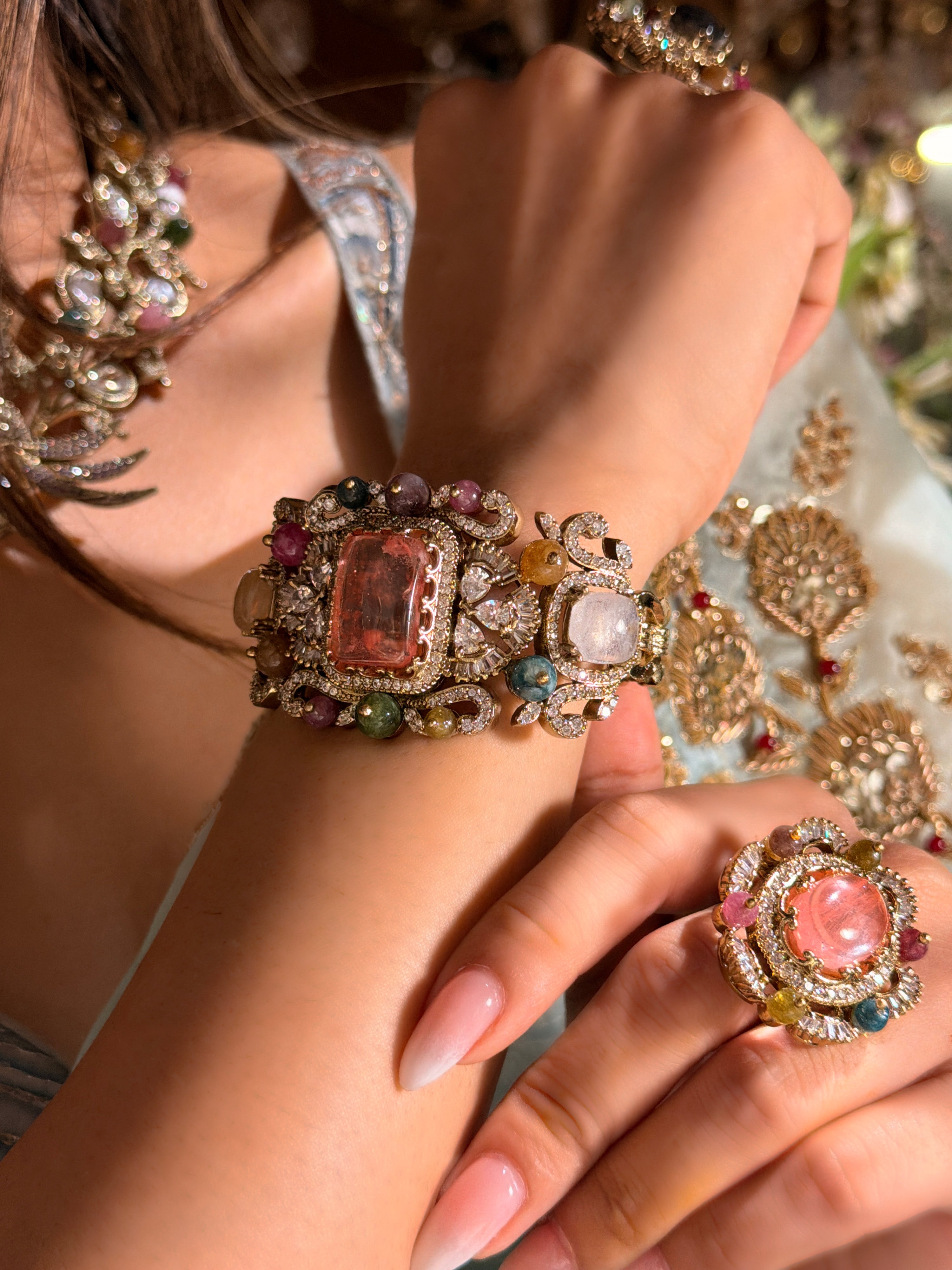 Elizabeth Ornate Elegance Bracelet- Peach
