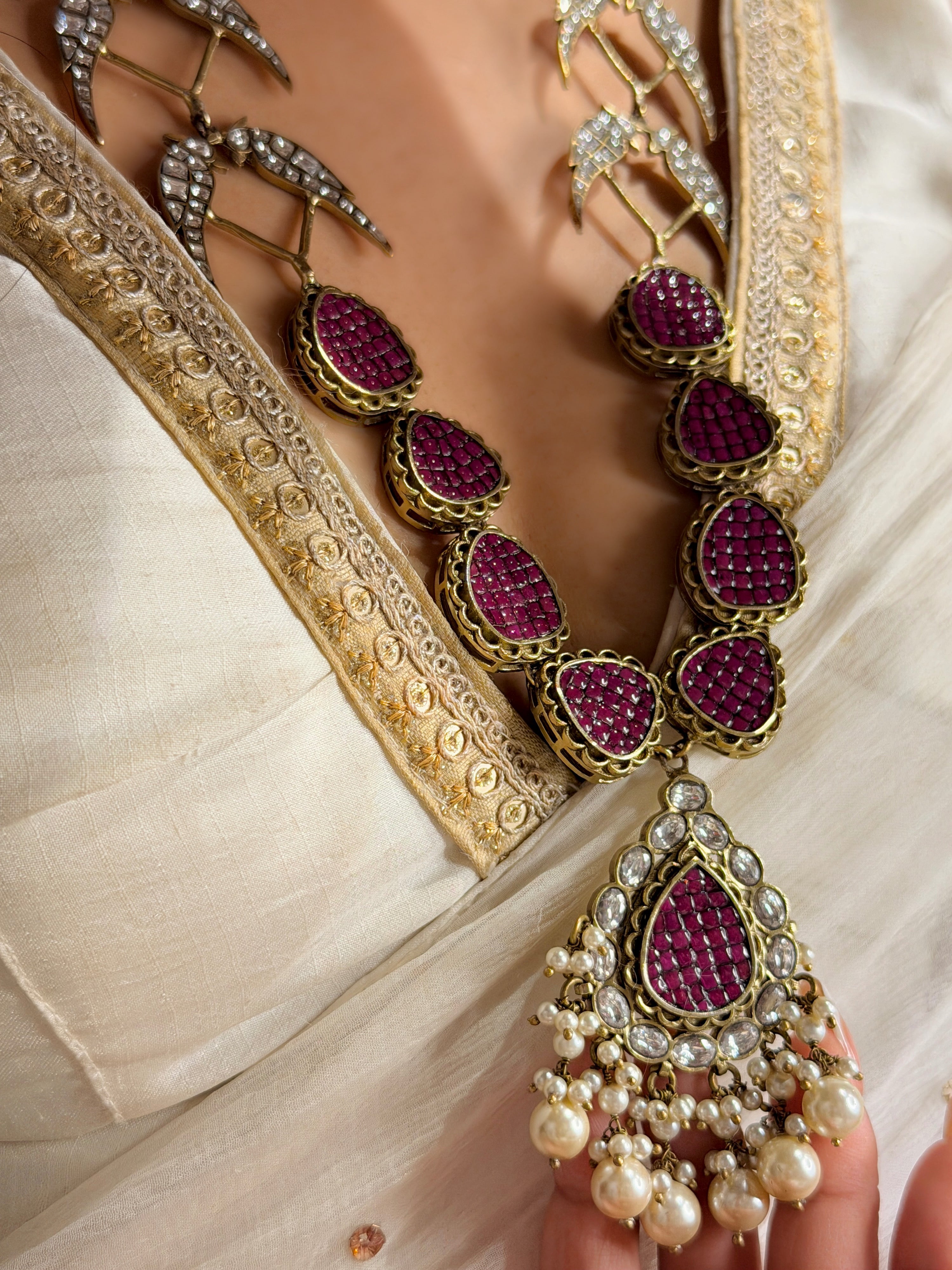 Crimson Aviara Necklace- Mahira