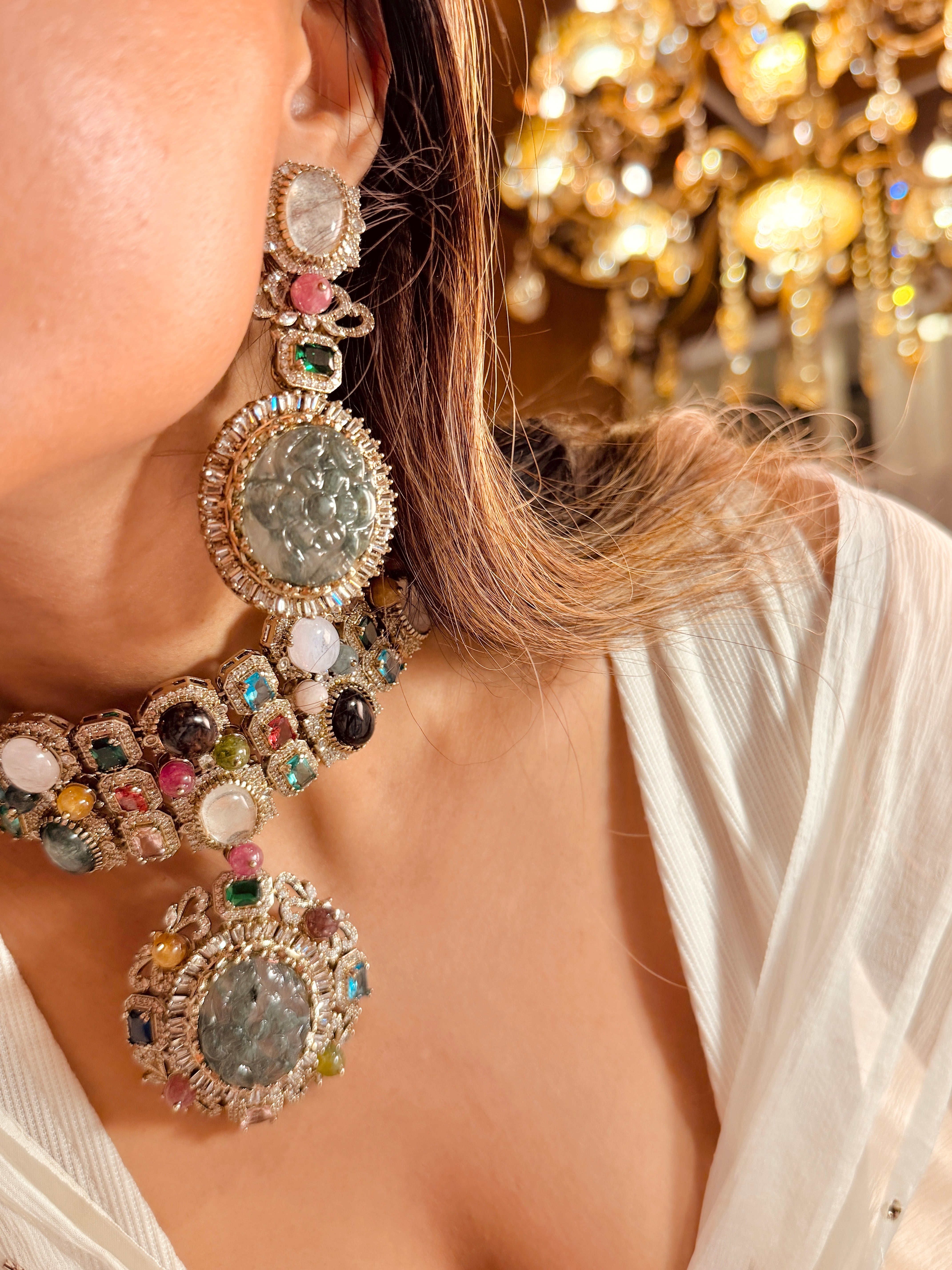 Rise above Dark- Elizabeth