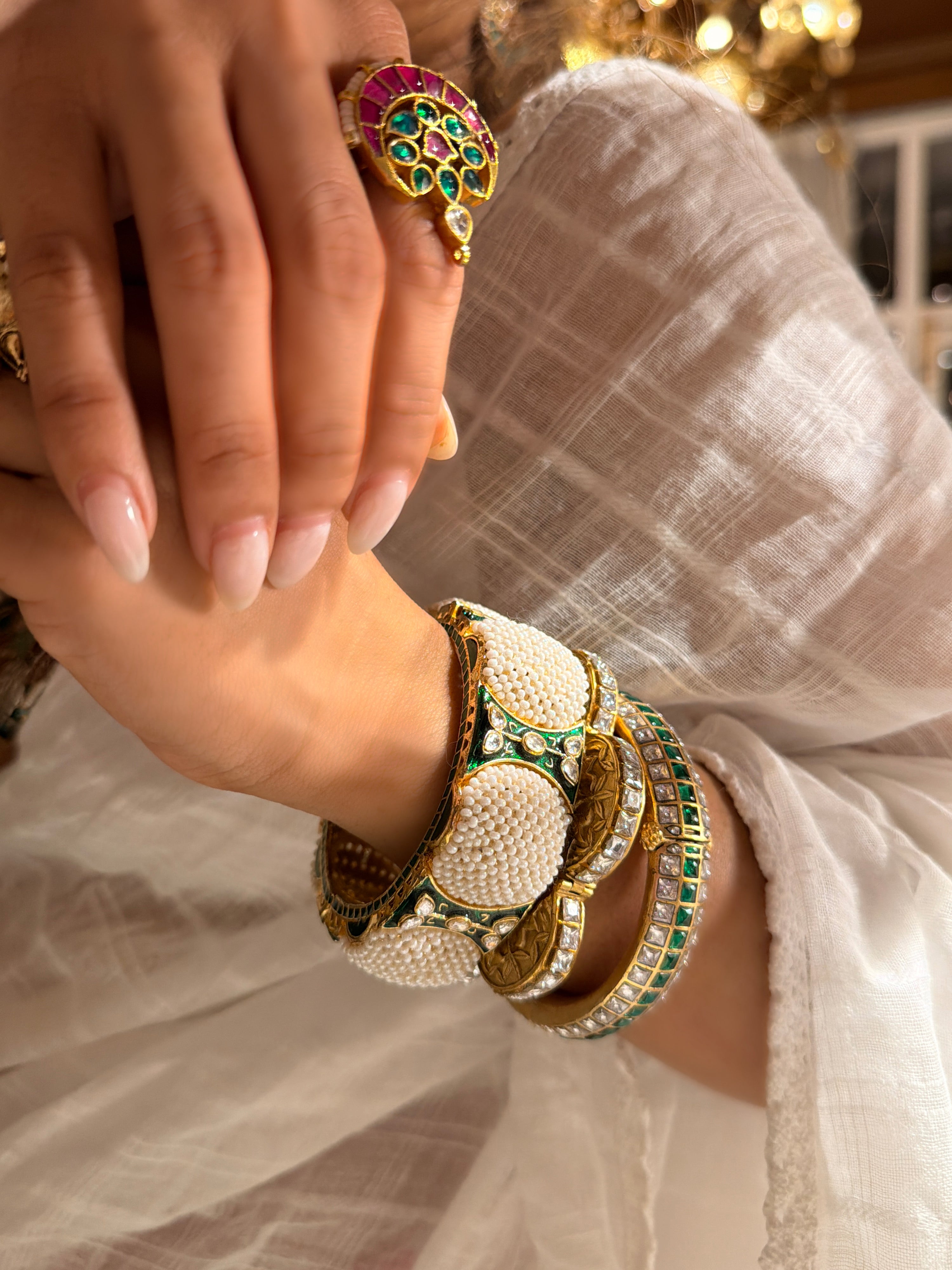Moti Gajra Meena Bangle