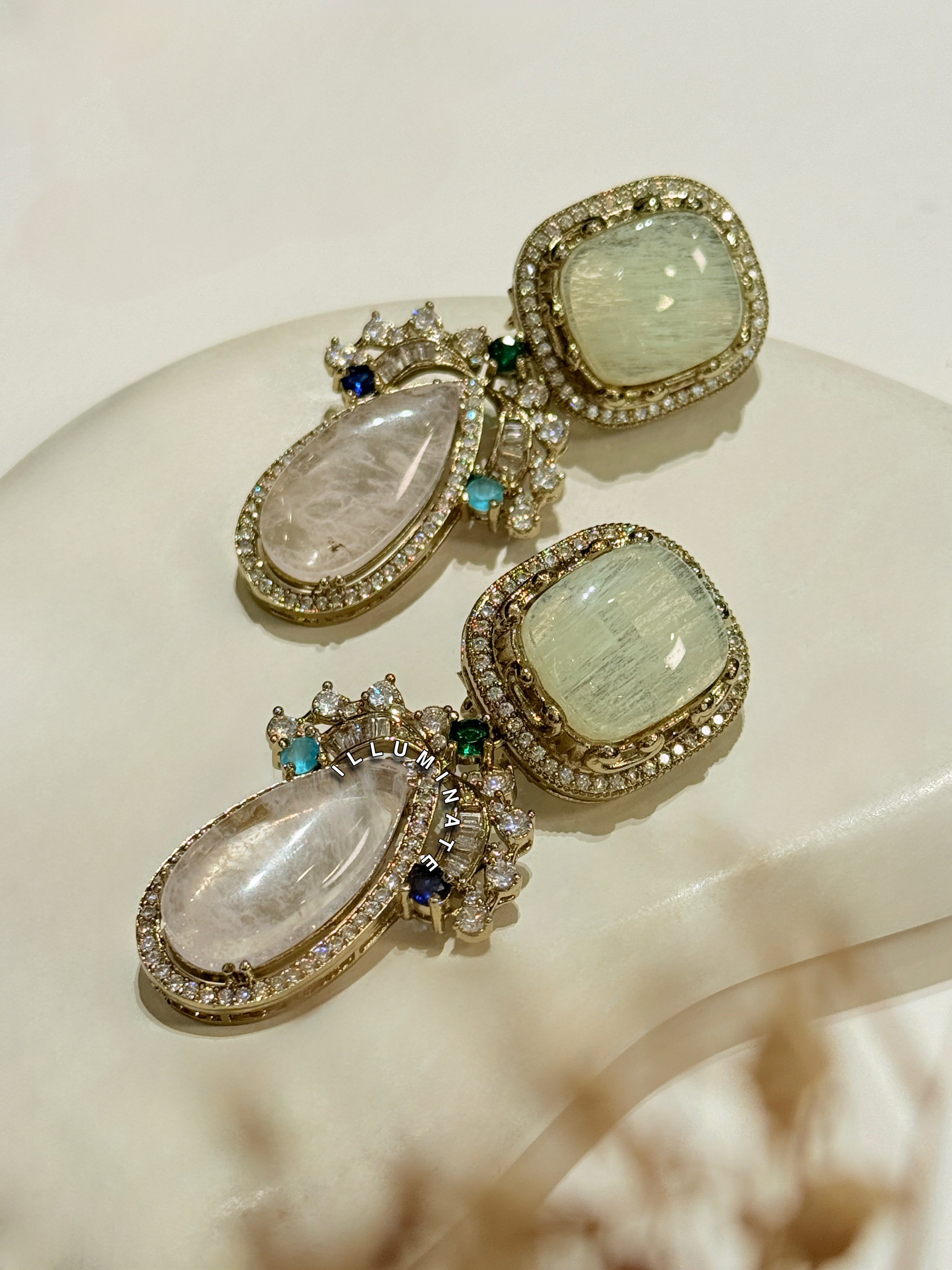 ELIZABETH DAZZLED NECKLACE