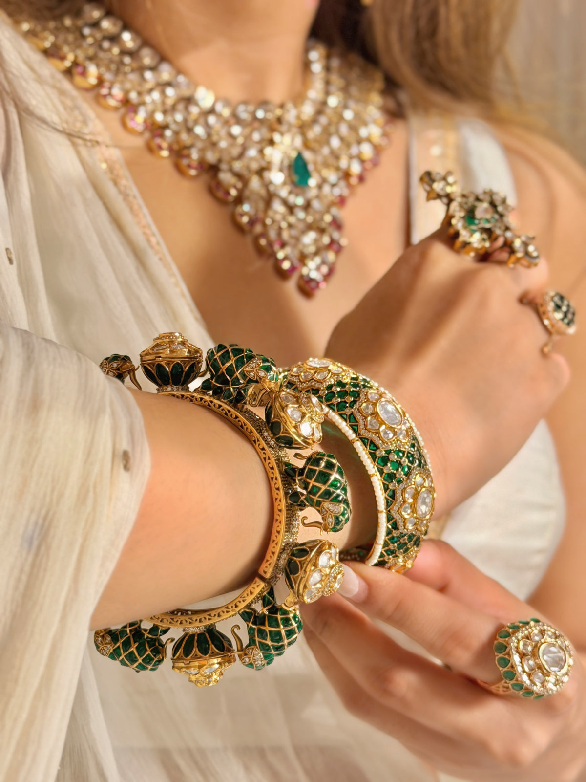 Mihika Emerald Gold polki Bangle