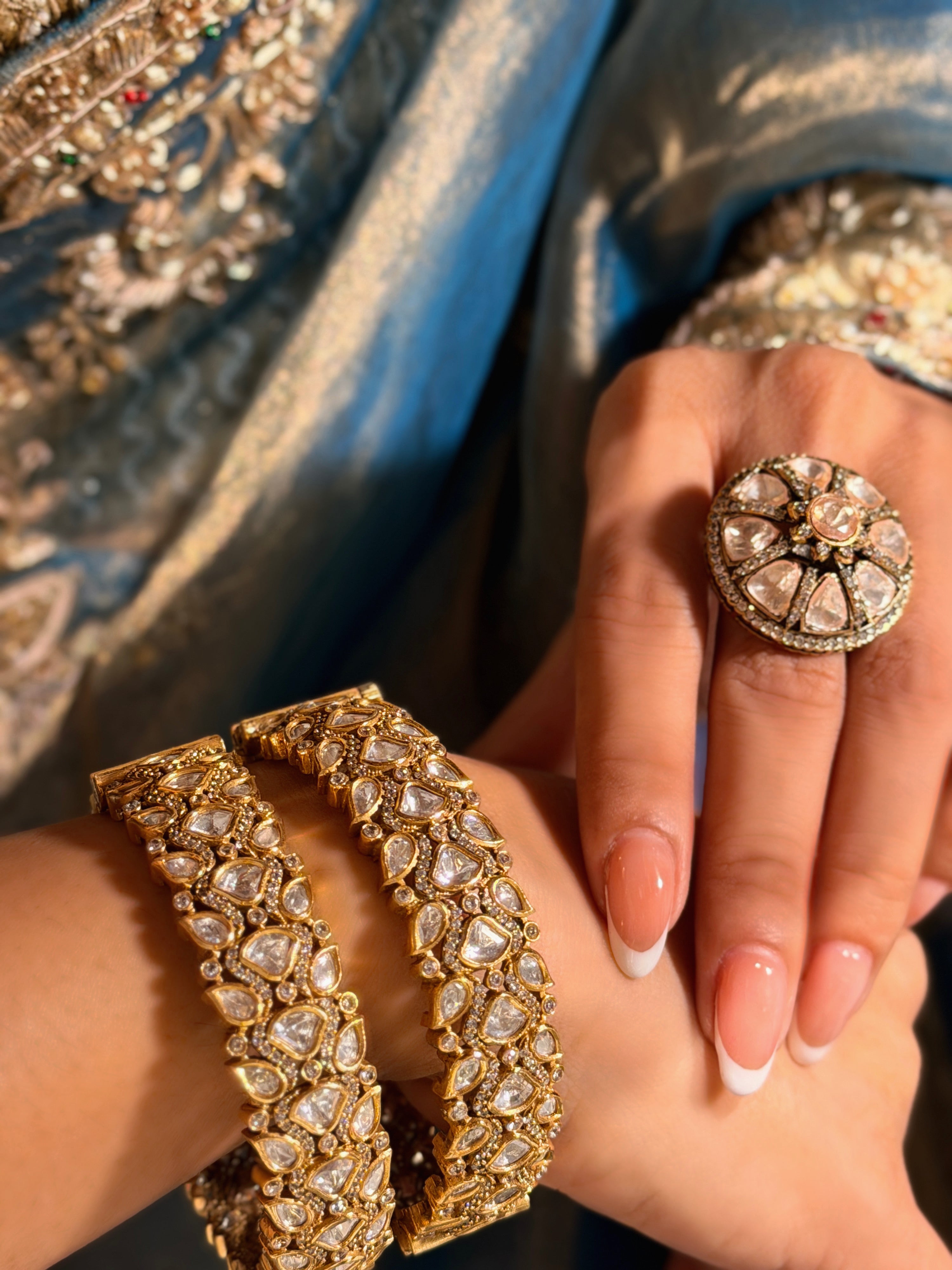 Vidhi Polki Bangle