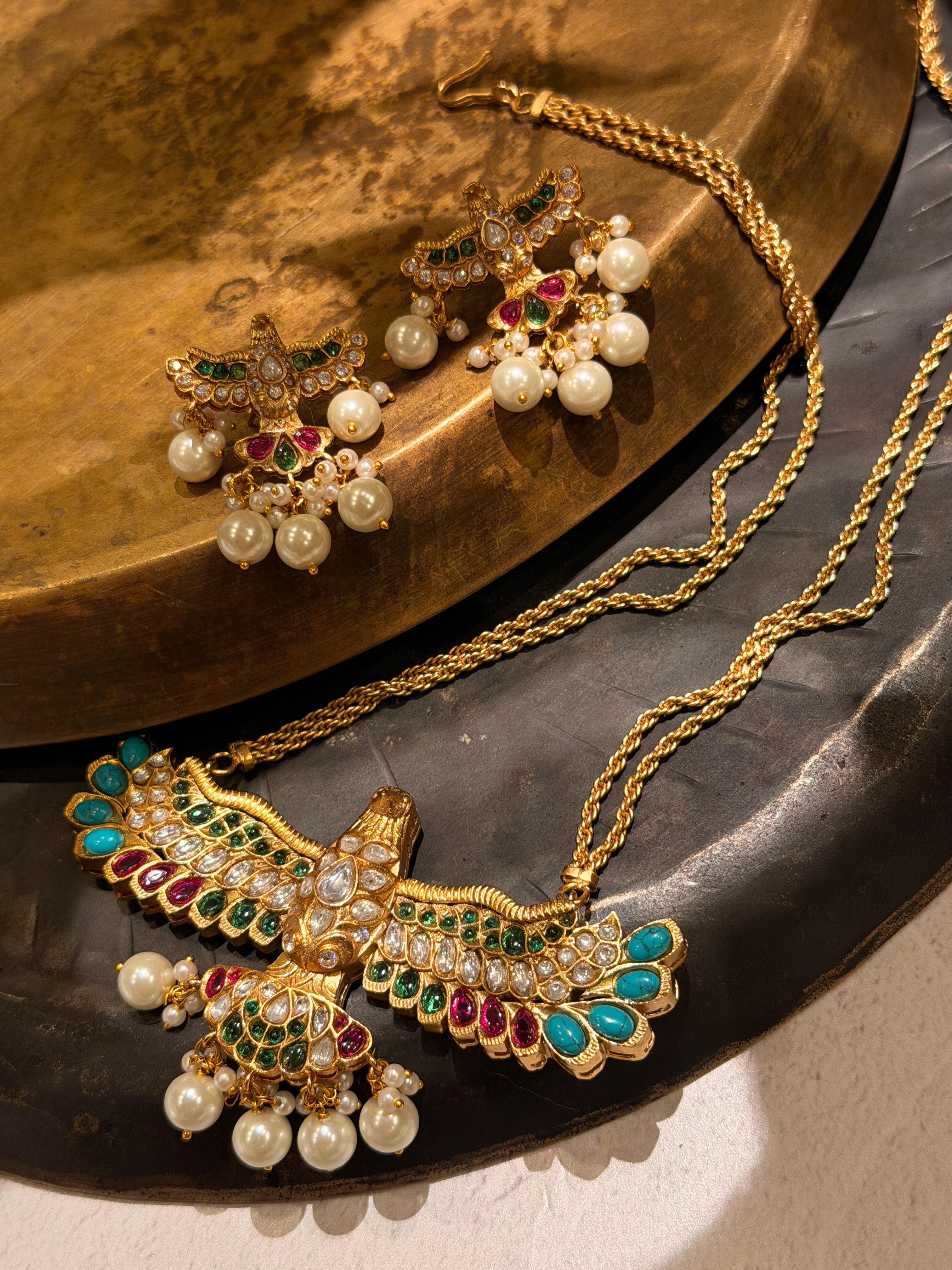 Garuda Leela chain pendant
