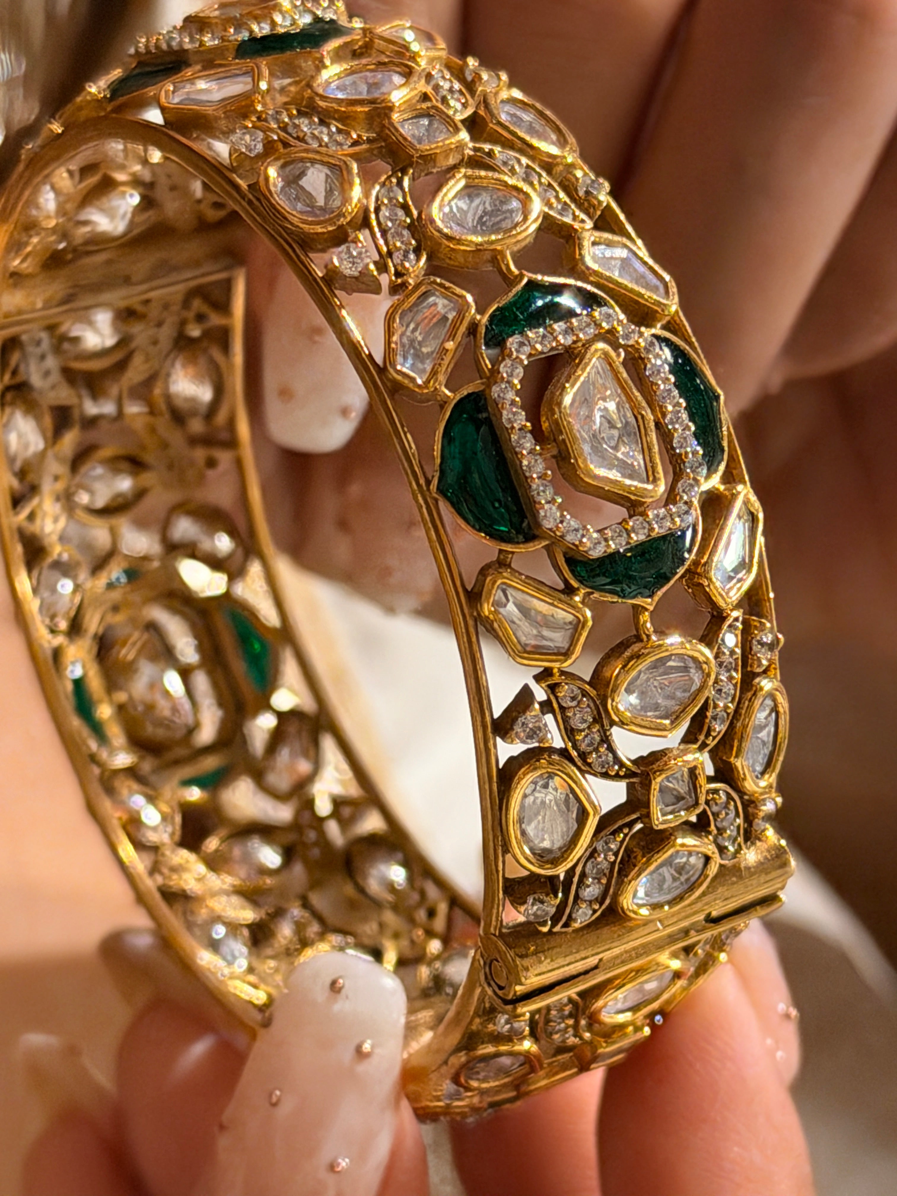 Rosette Bangle - Illuminate Luxe
