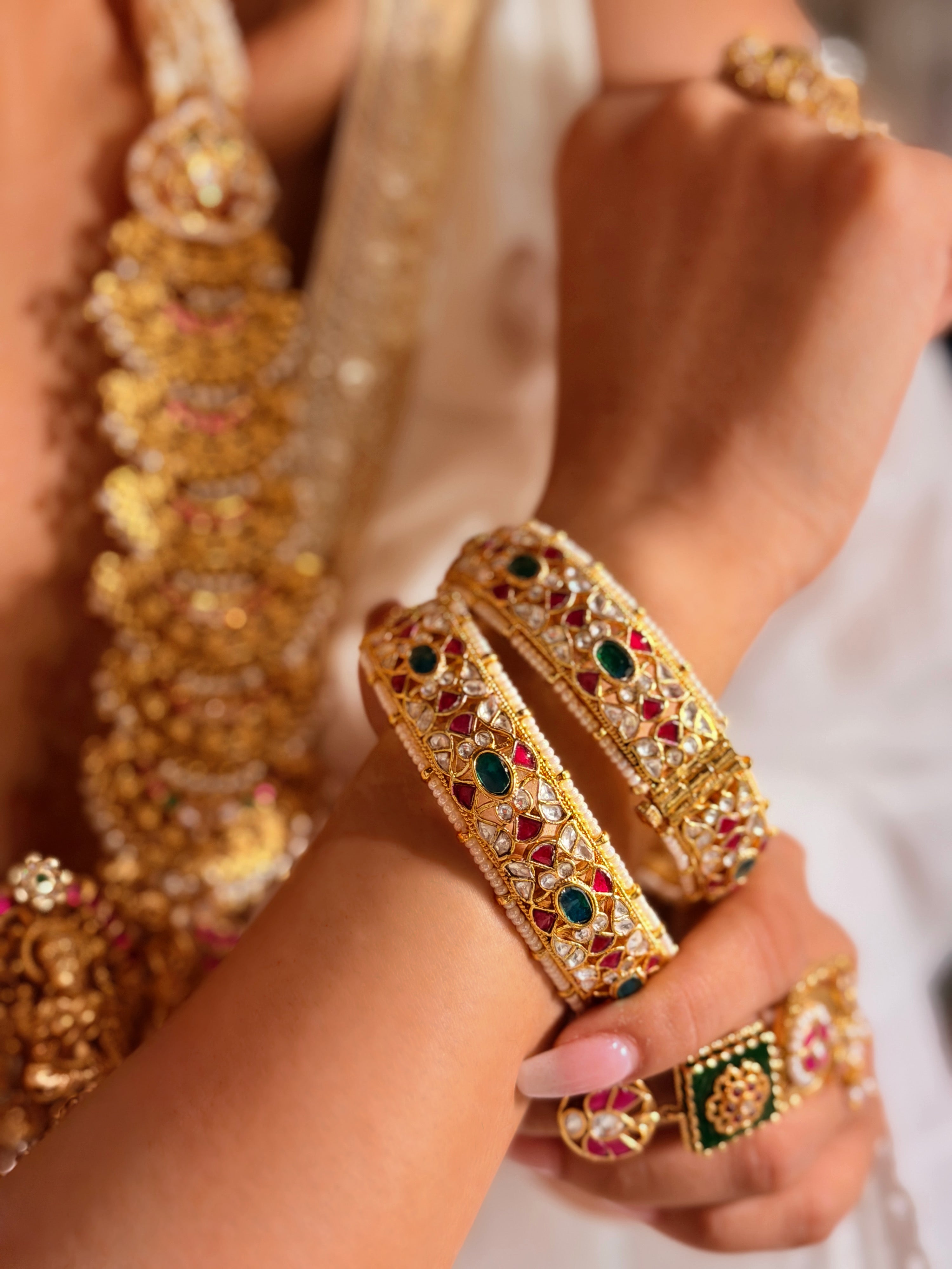 Vartika kundan bangle
